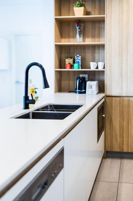 Lovely 2 Bedroom Apt with Swimming Pool