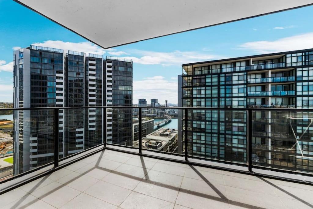 Lovely 2 Bedroom Apt with Swimming Pool