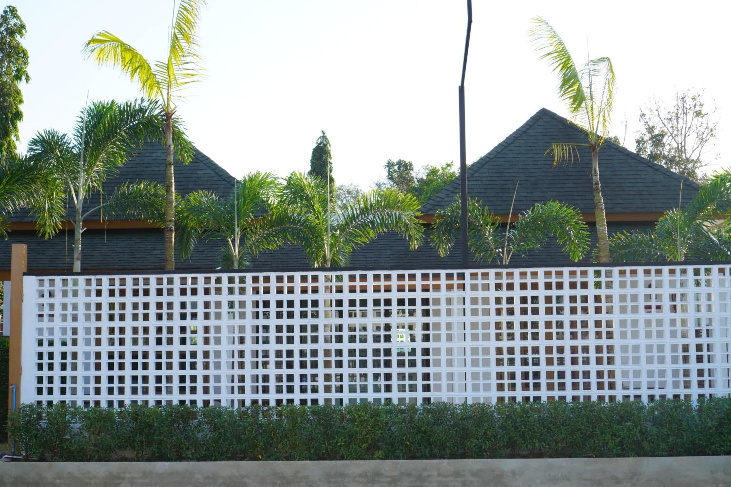 IP Plus Resort Chanthaburia - Halal Hotel