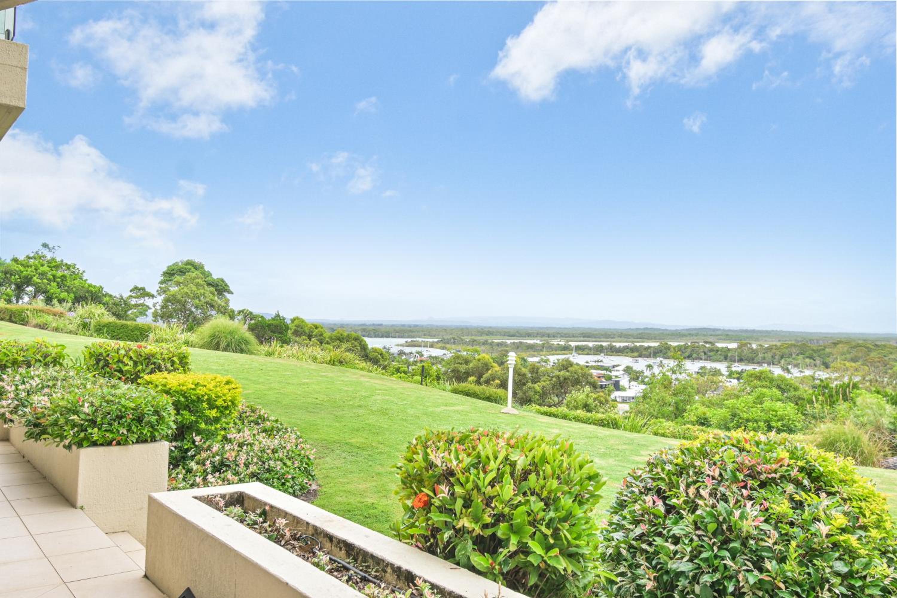 Noosa Crest Premium View Apartment 19