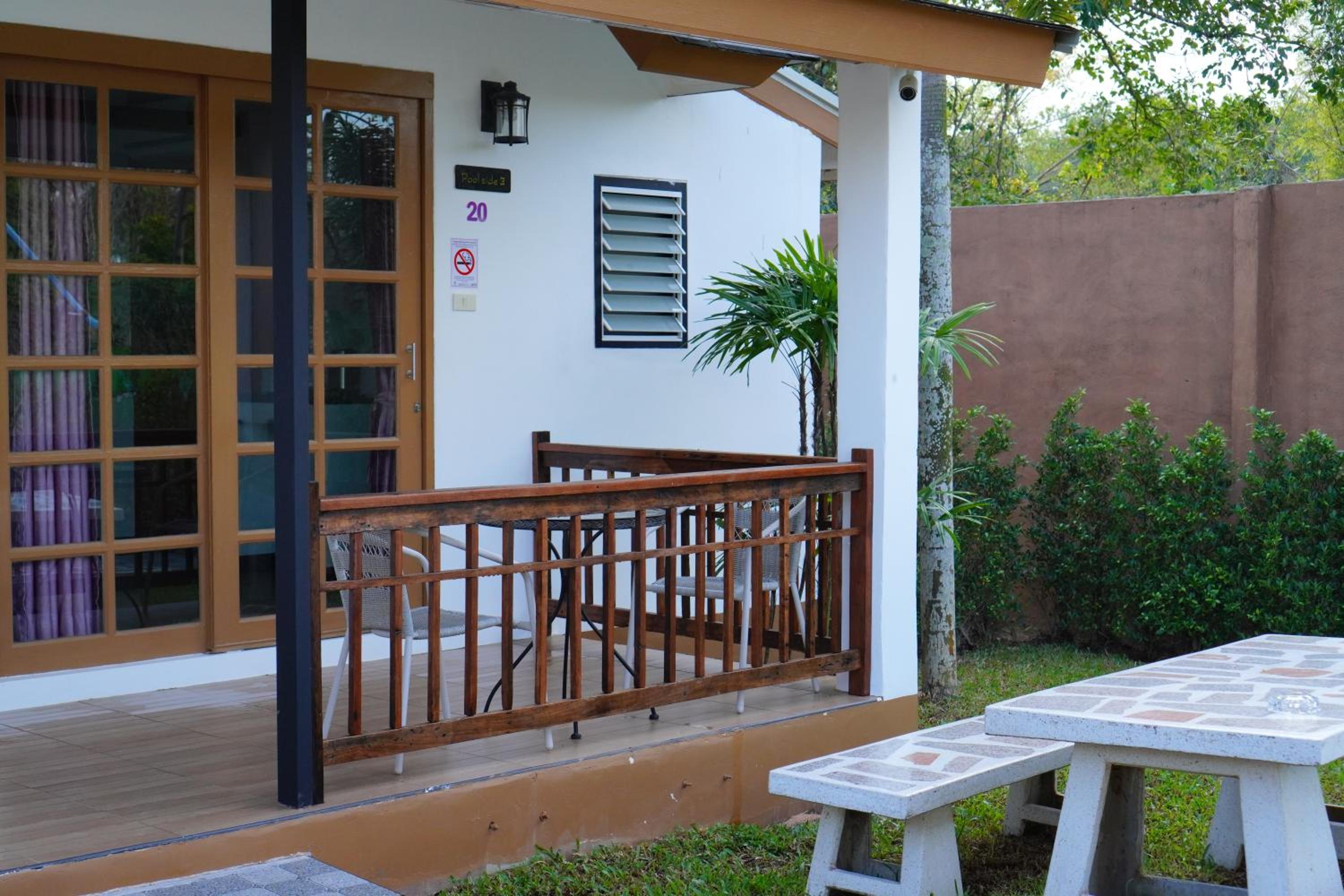 IP Plus Resort Chanthaburia - Halal Hotel