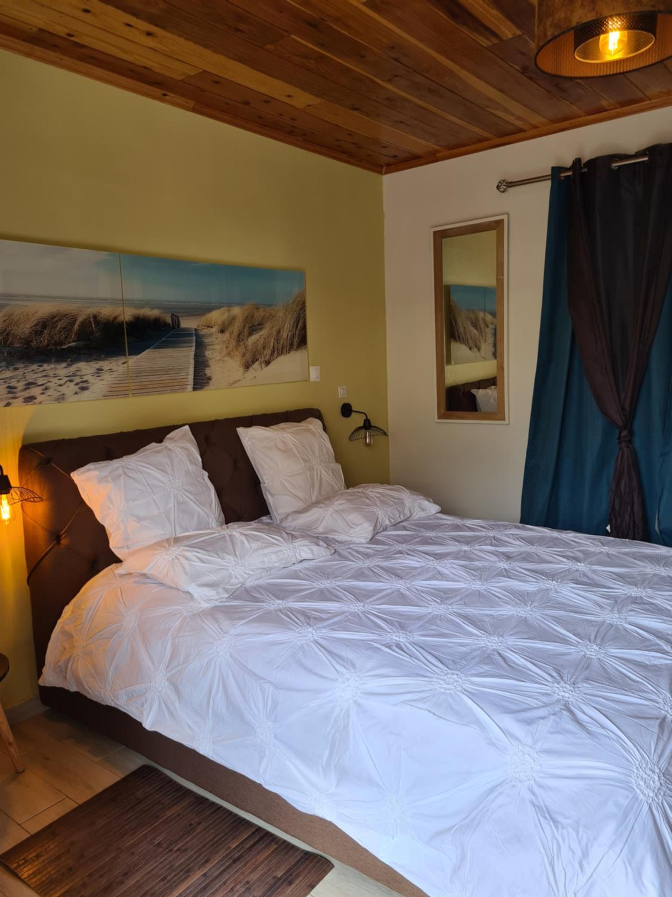 CHAMBRES ET TABLES D'HOTE DU VOYAGEUR view 3