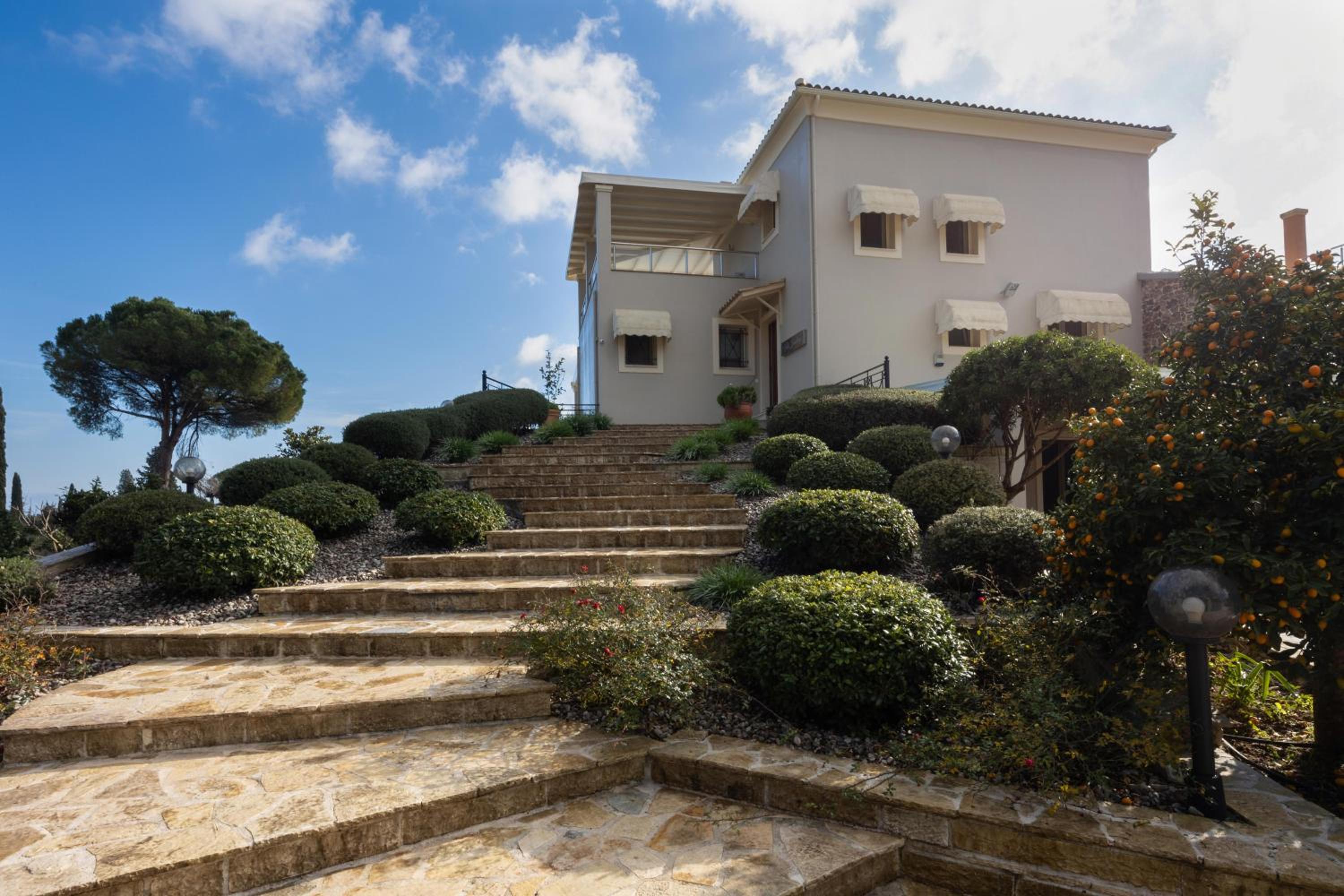 VILLA SORELLINA