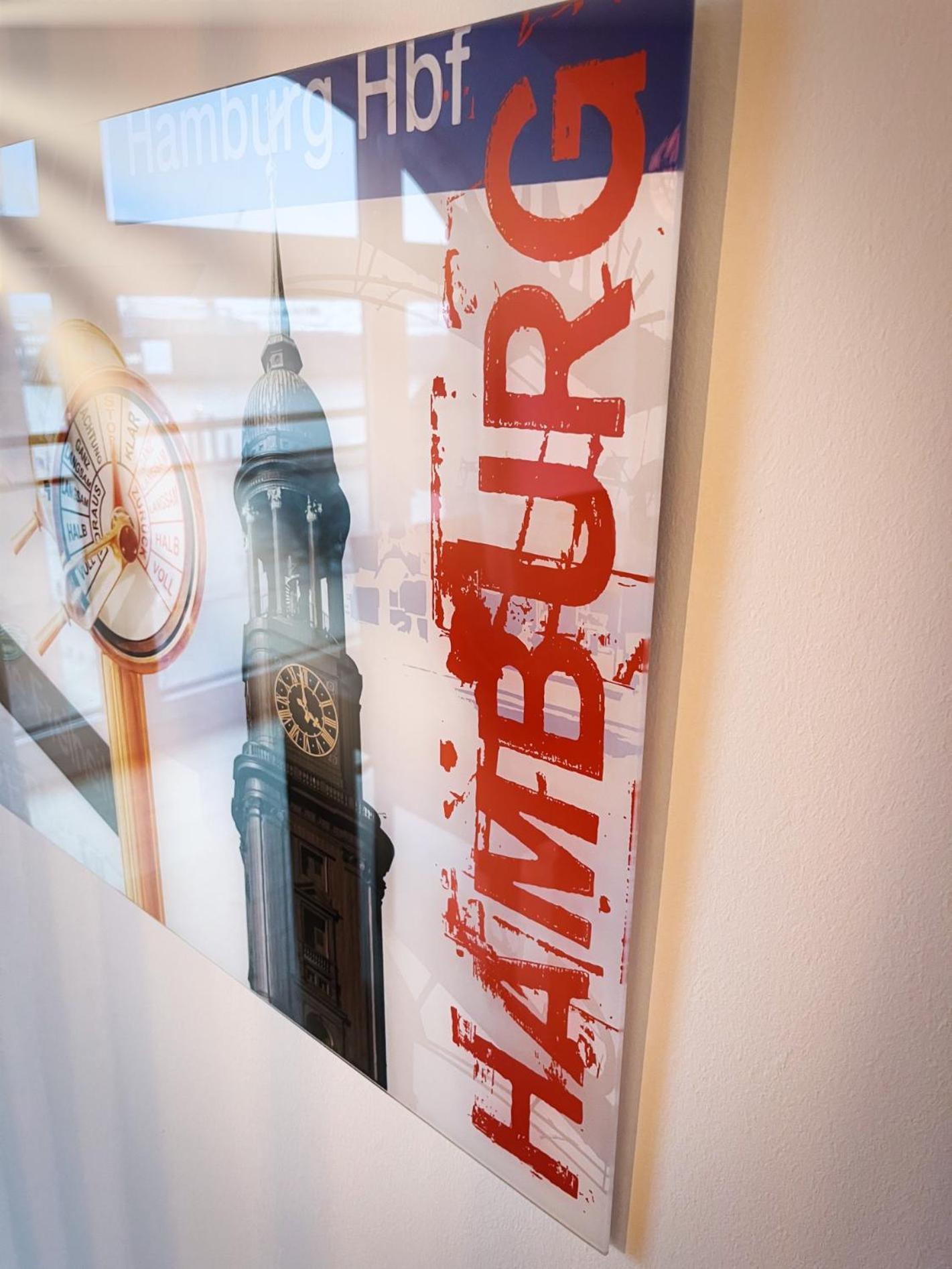 LOFT-Panoramablick-HAFEN & ELBE!