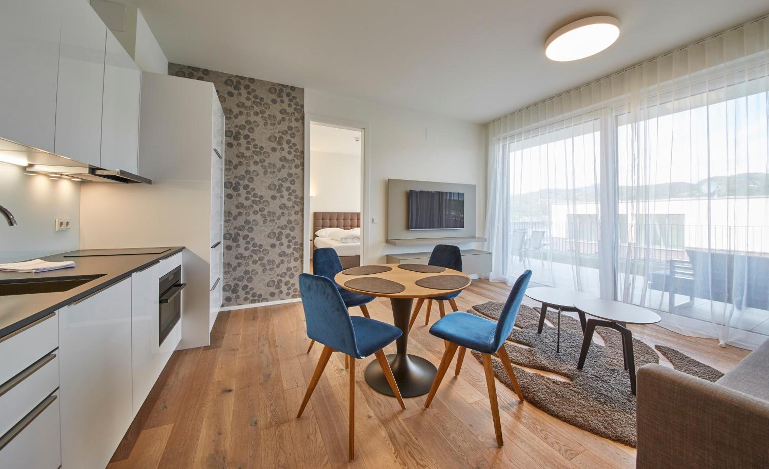 Photo 251
