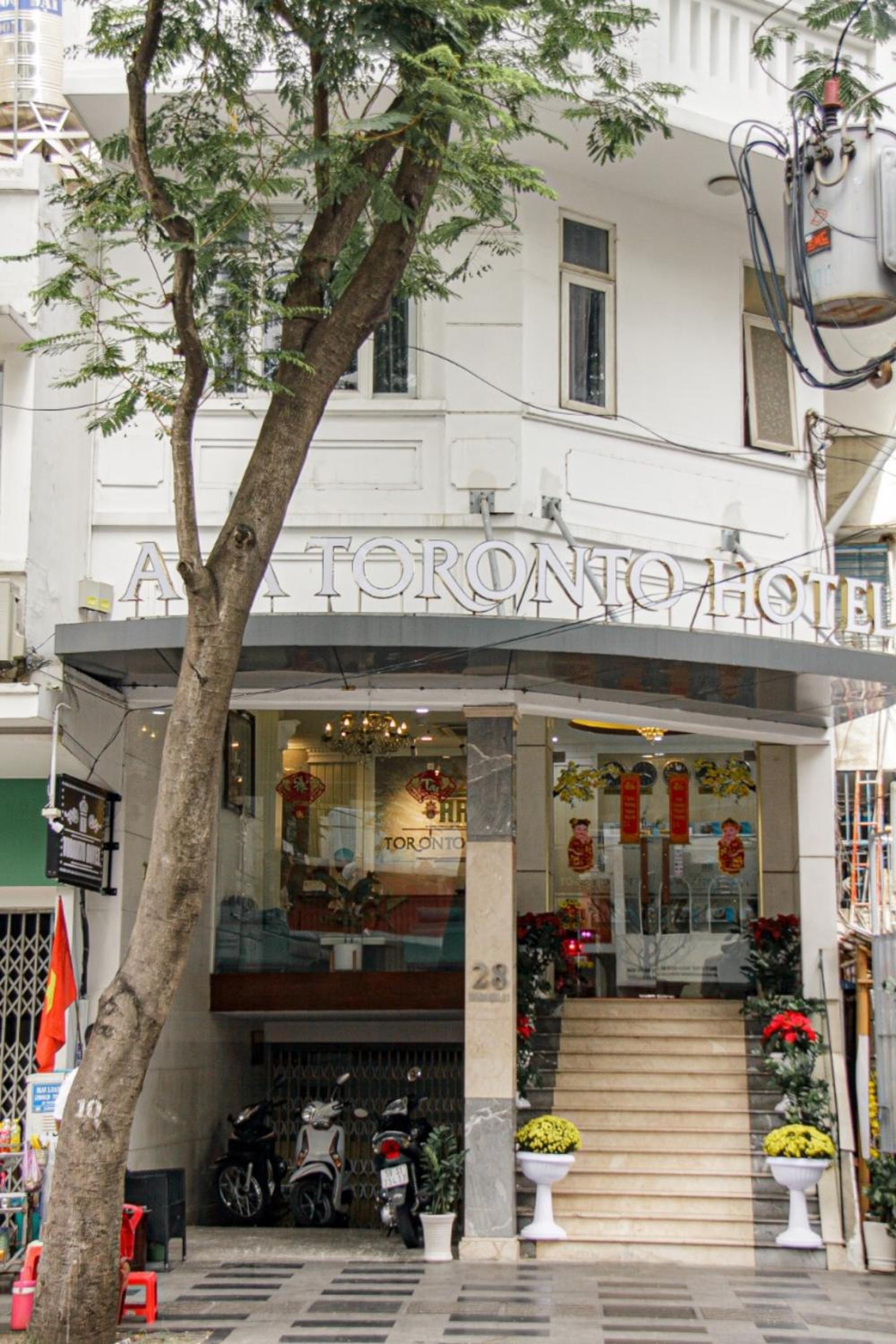 Hotel A&A Toronto Hotel - Image 1