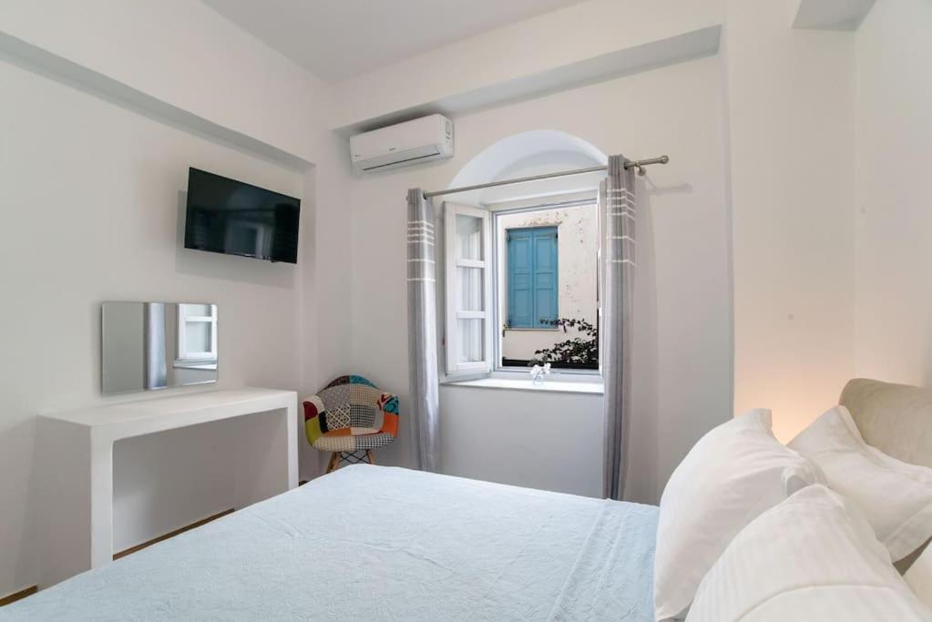 Mary's Suite en Naousa