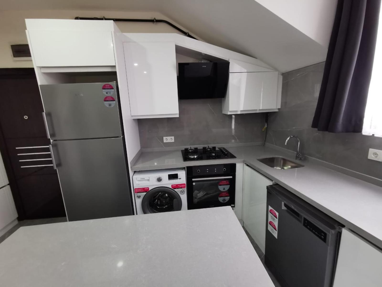 Rose Plus Residence - Image 102