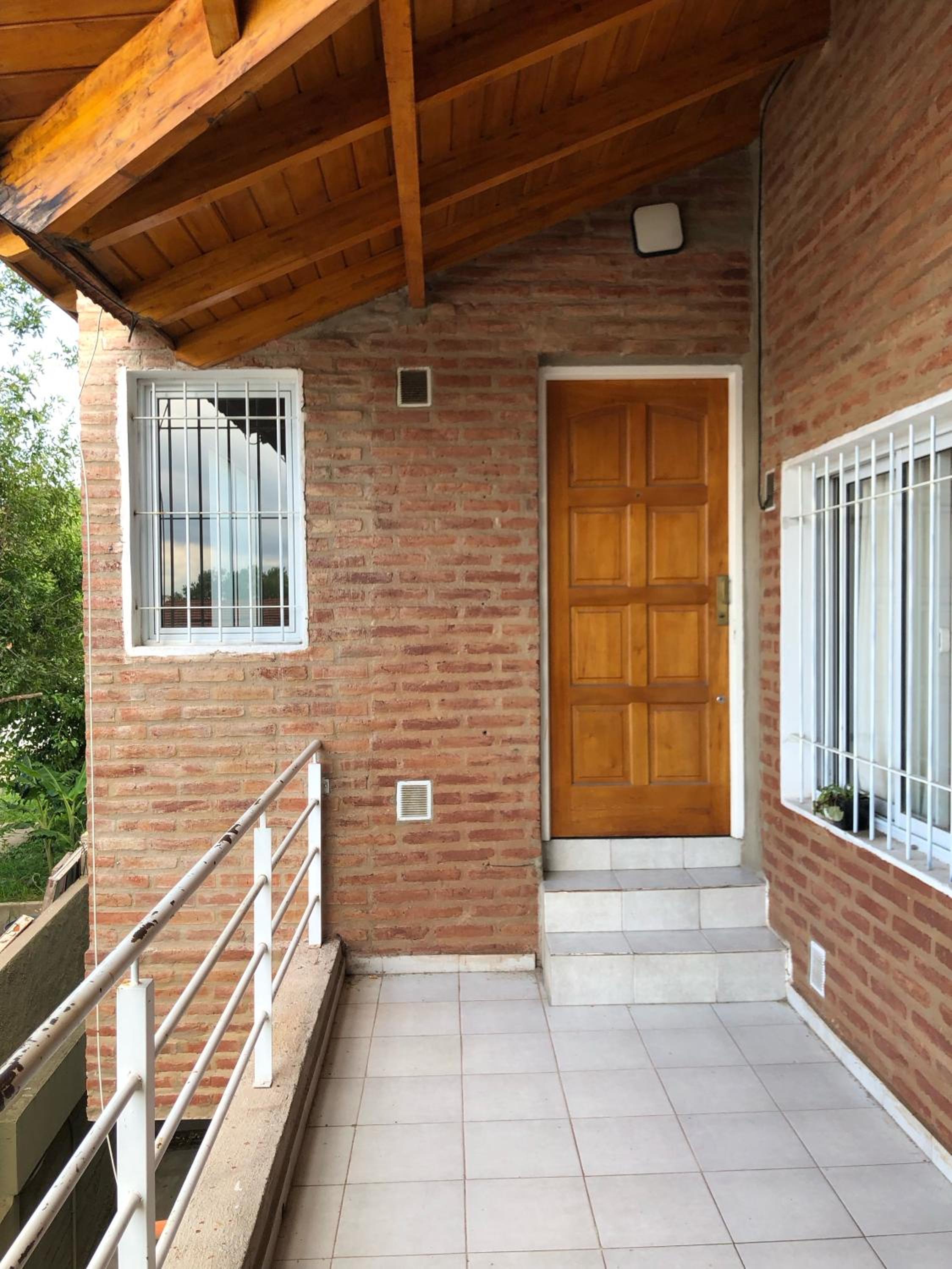 Complejo Brisas del Lago - Departamento de dos dormitorios a una cuadra del lago