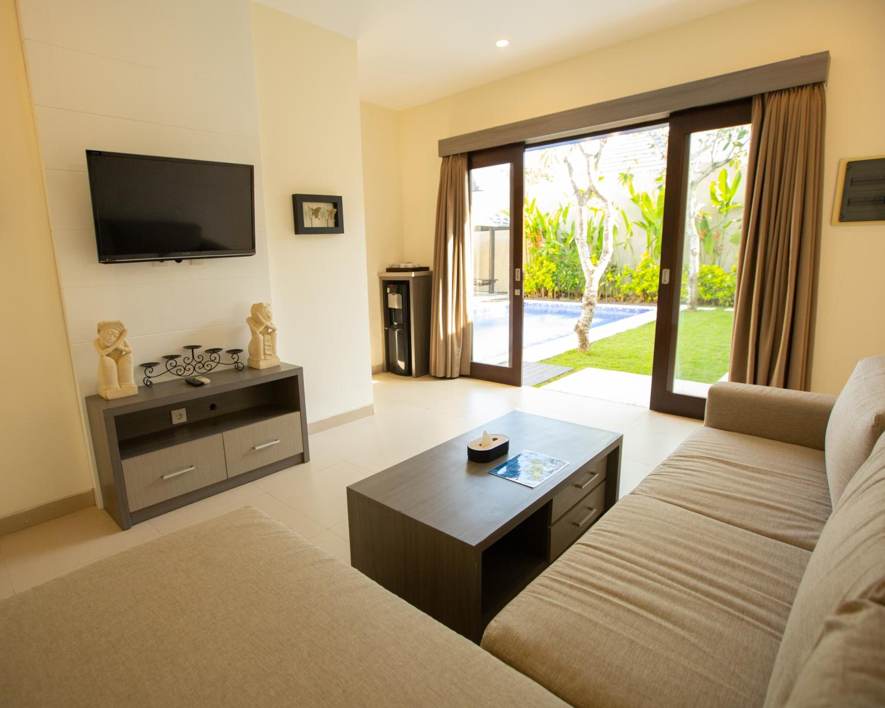 Luxotic Private Villa and Resort — photo 36