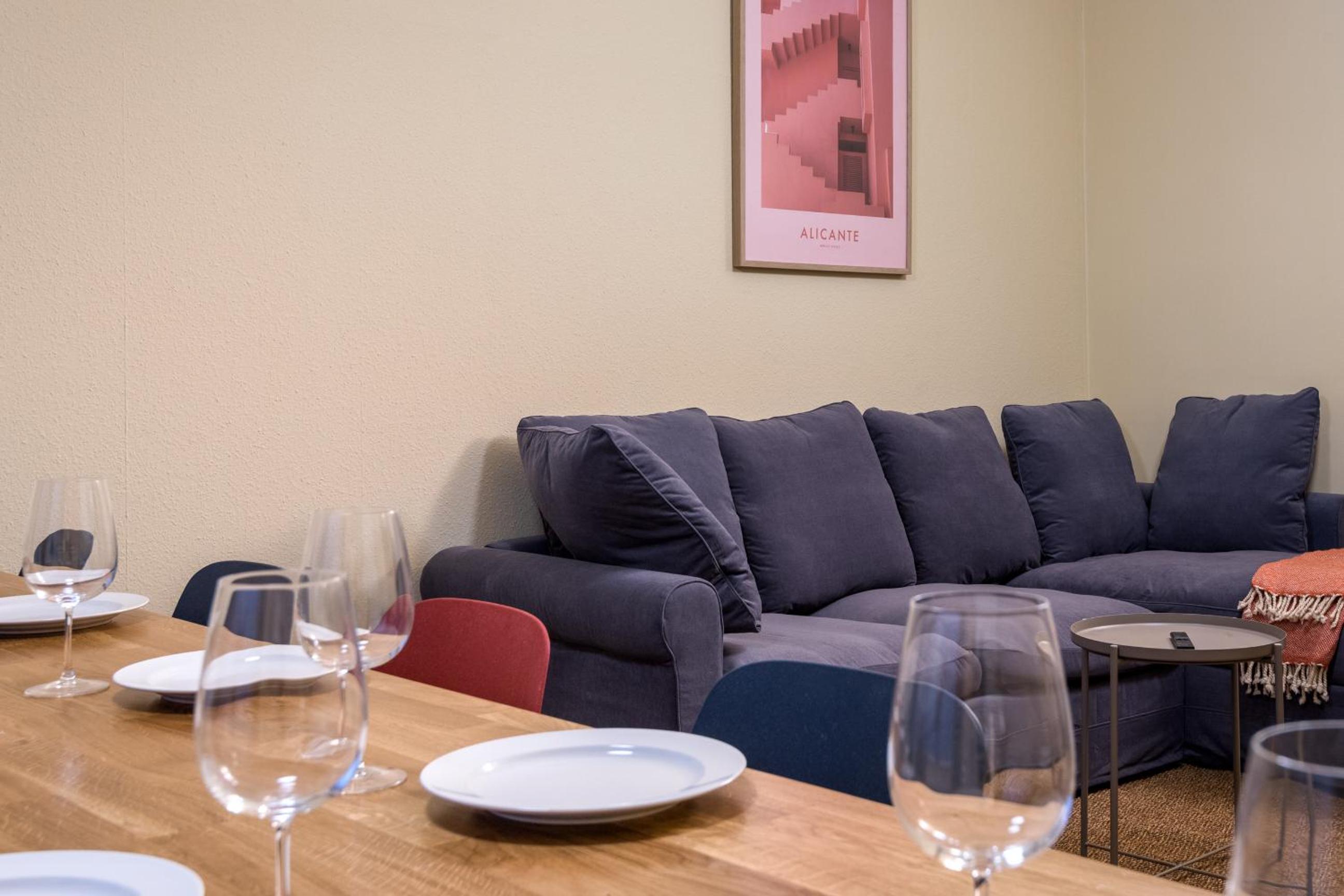 Super Zentral super schöner Altbau in Moabit Rostockerstraße im Herzen von Berlin für bis zu 6 Personen