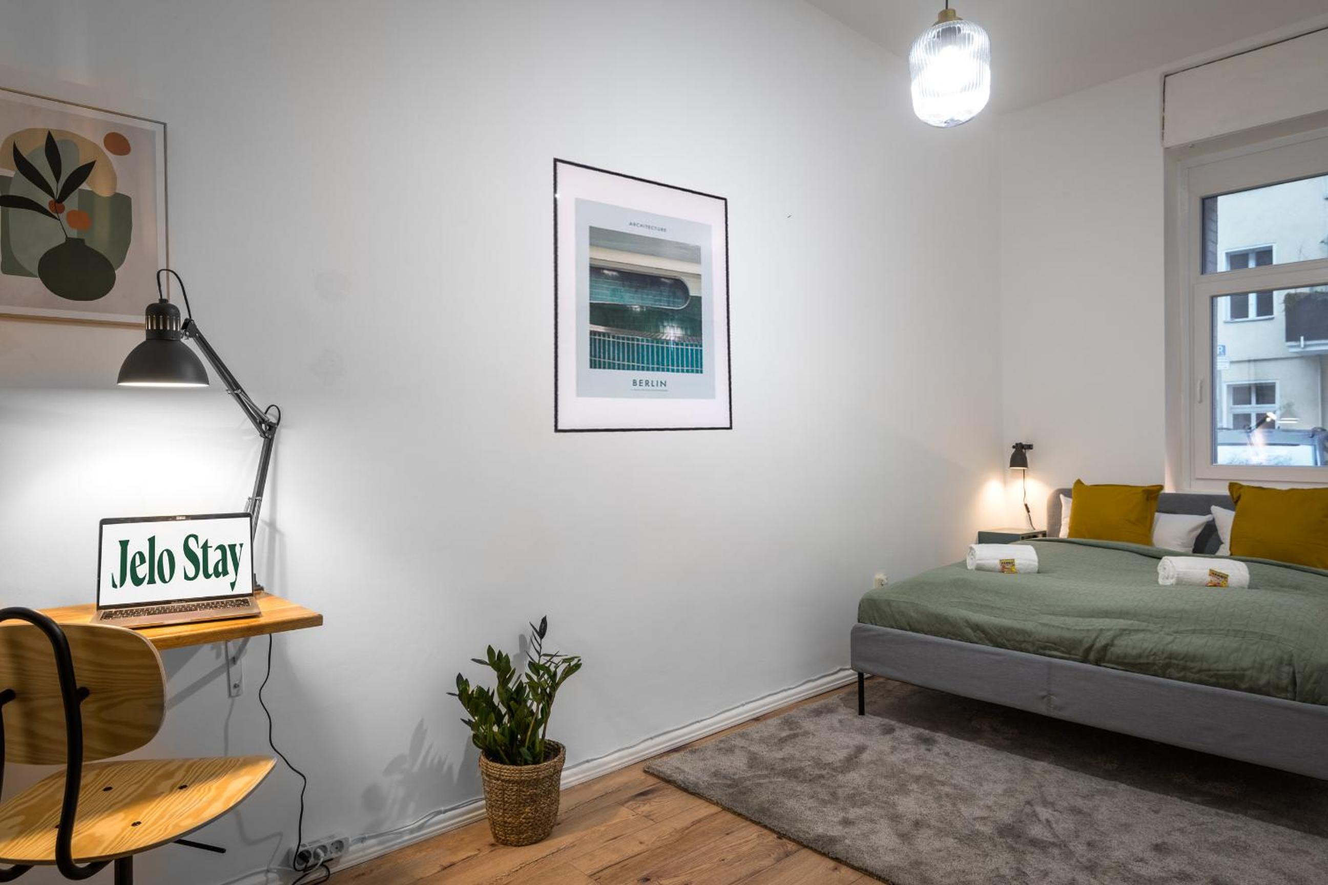 Super Zentral super schöner Altbau in Moabit Rostockerstraße im Herzen von Berlin für bis zu 6 Personen