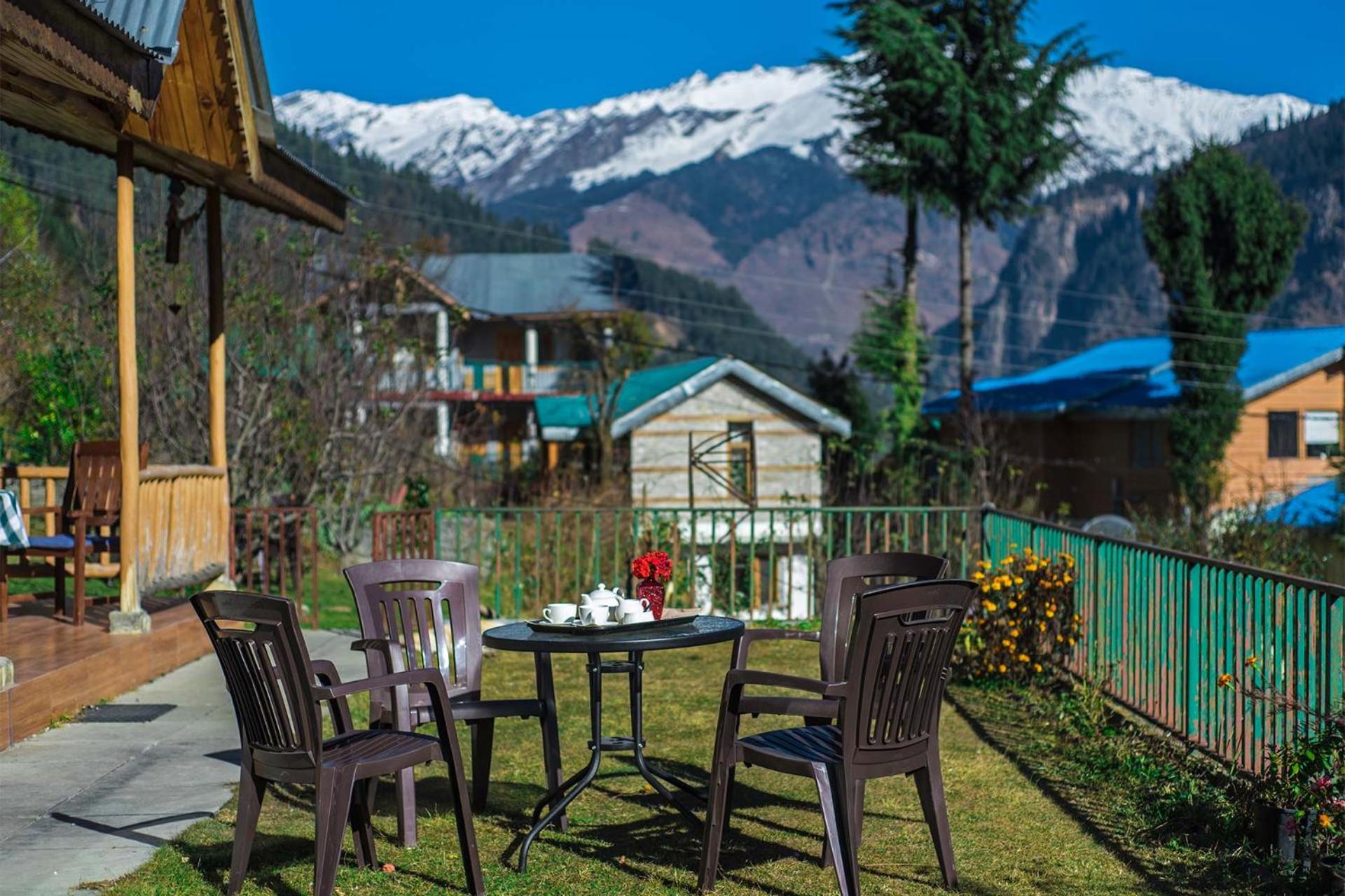 StayVista at Jodhpur House - Heritage Stay, Manali view 4
