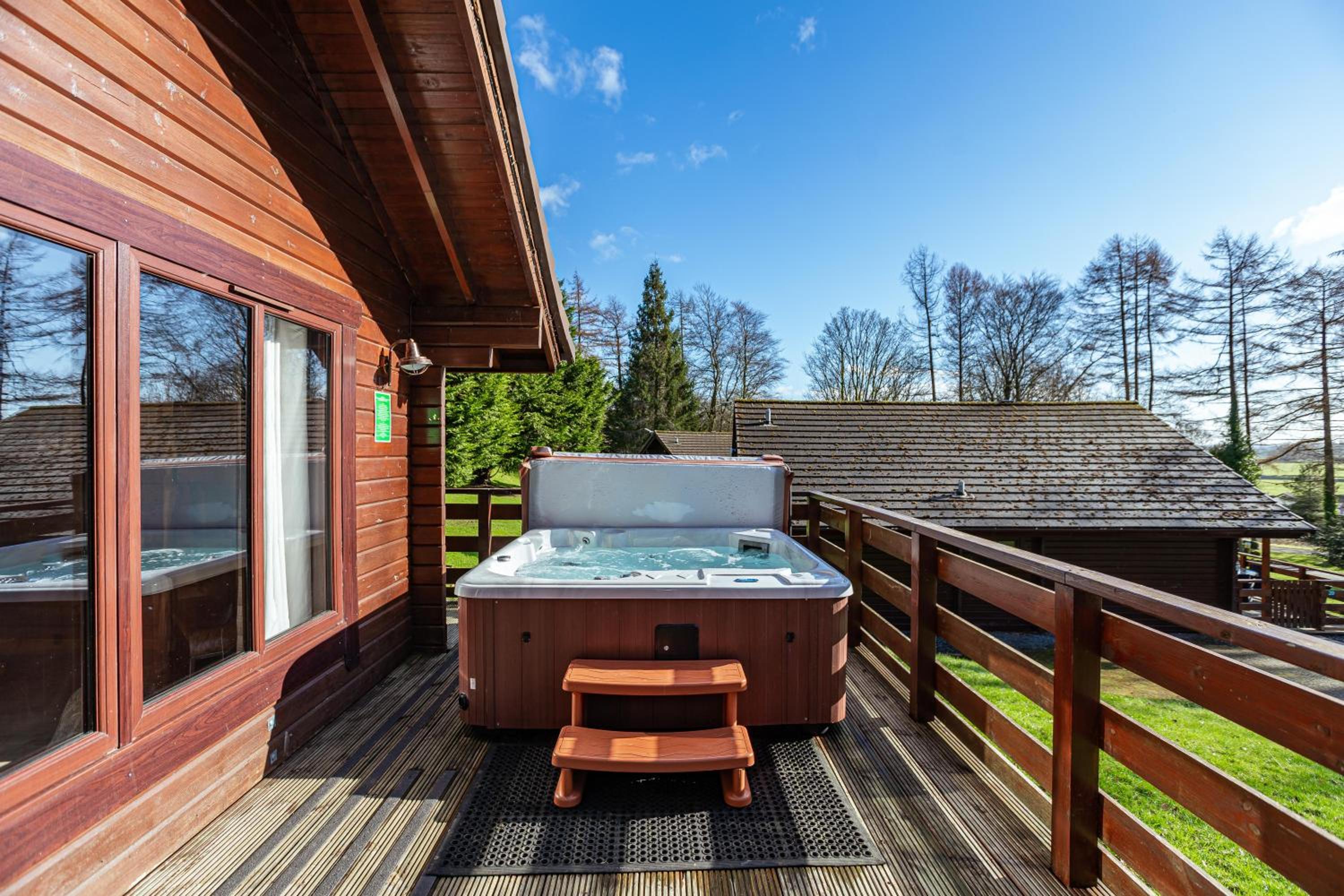 Lady Galloway 28 with Hot Tub view 4
