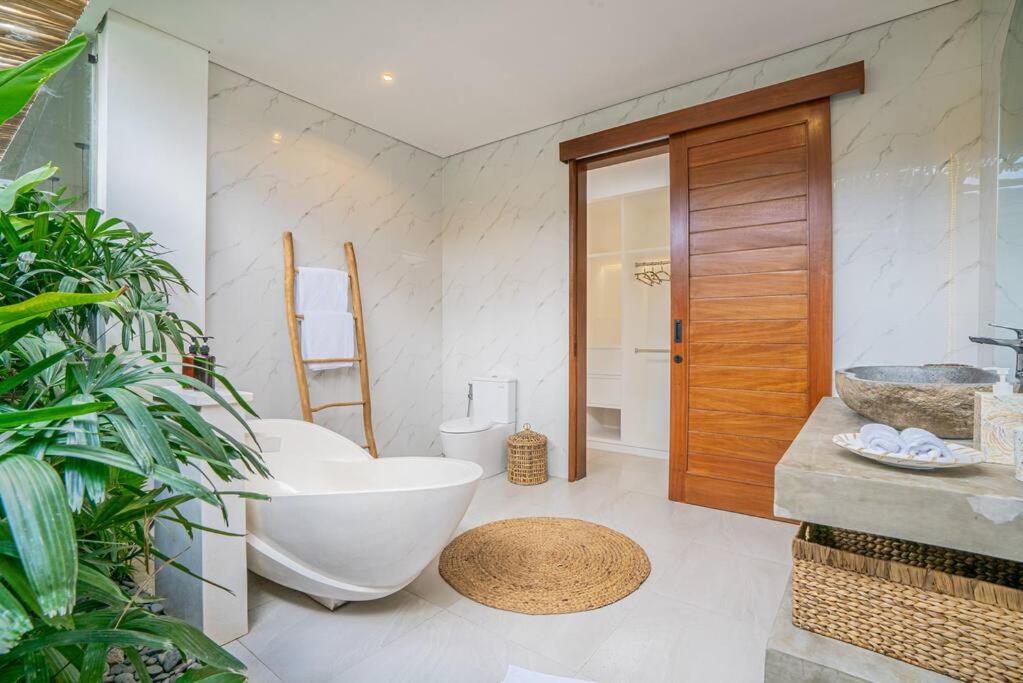 Sun Garden Villa - 2BR Villa in Kerobokan