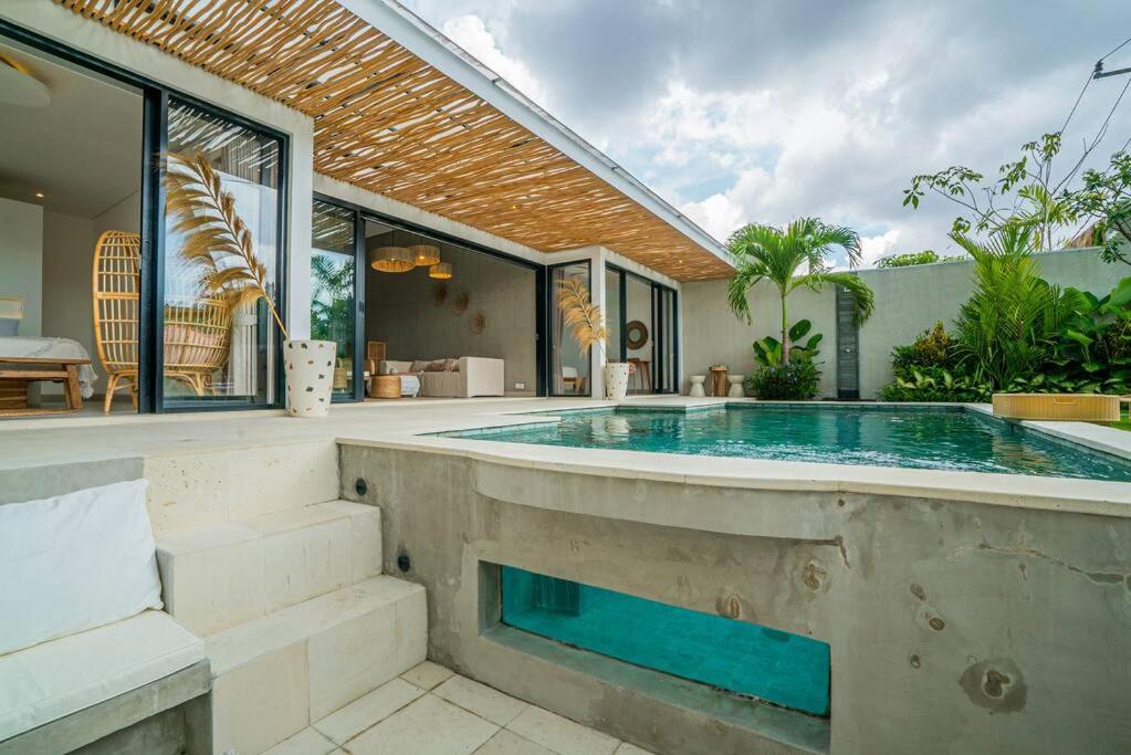 Sun Garden Villa - 2BR Villa in Kerobokan