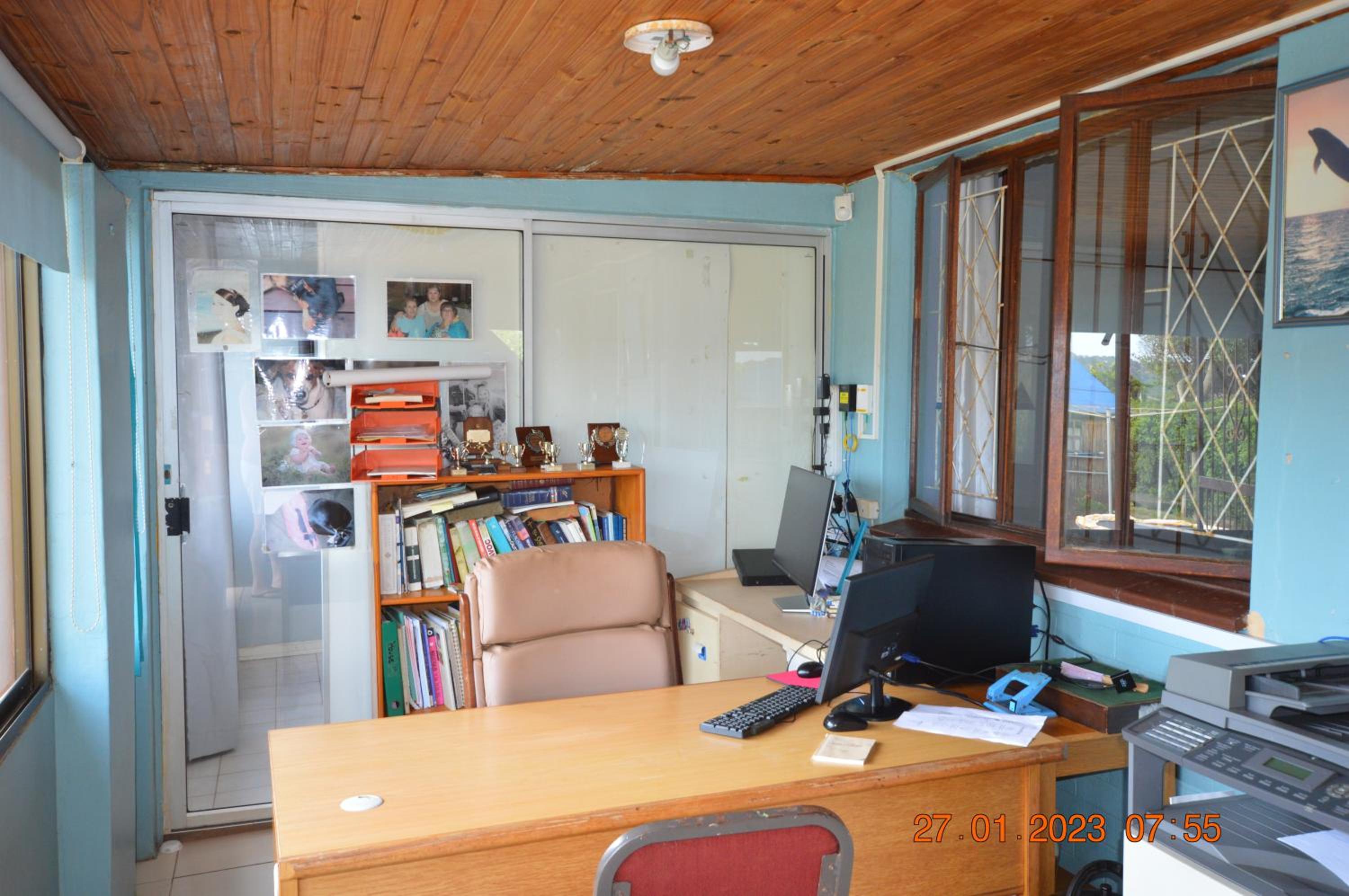 Photo 14