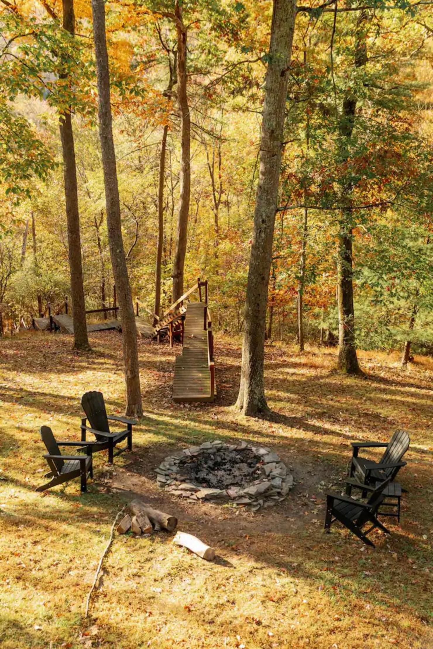HOT TUB! Cozy Spa Haven Sleepy Creek Bliss Lodge view 4