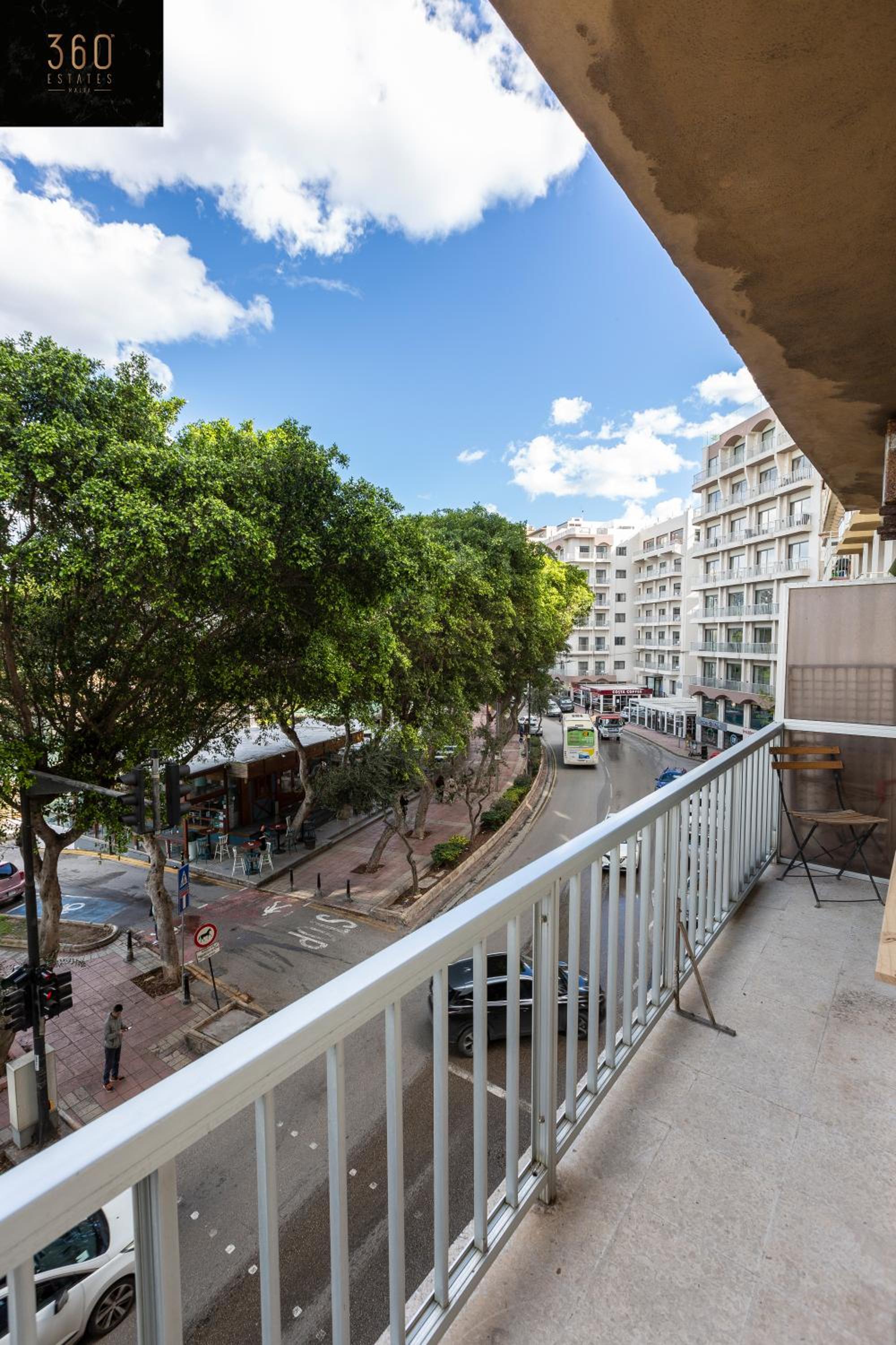 A comfy Seafront 1BR APT, in Tower Road in Sliema by 360 Estates photo 2