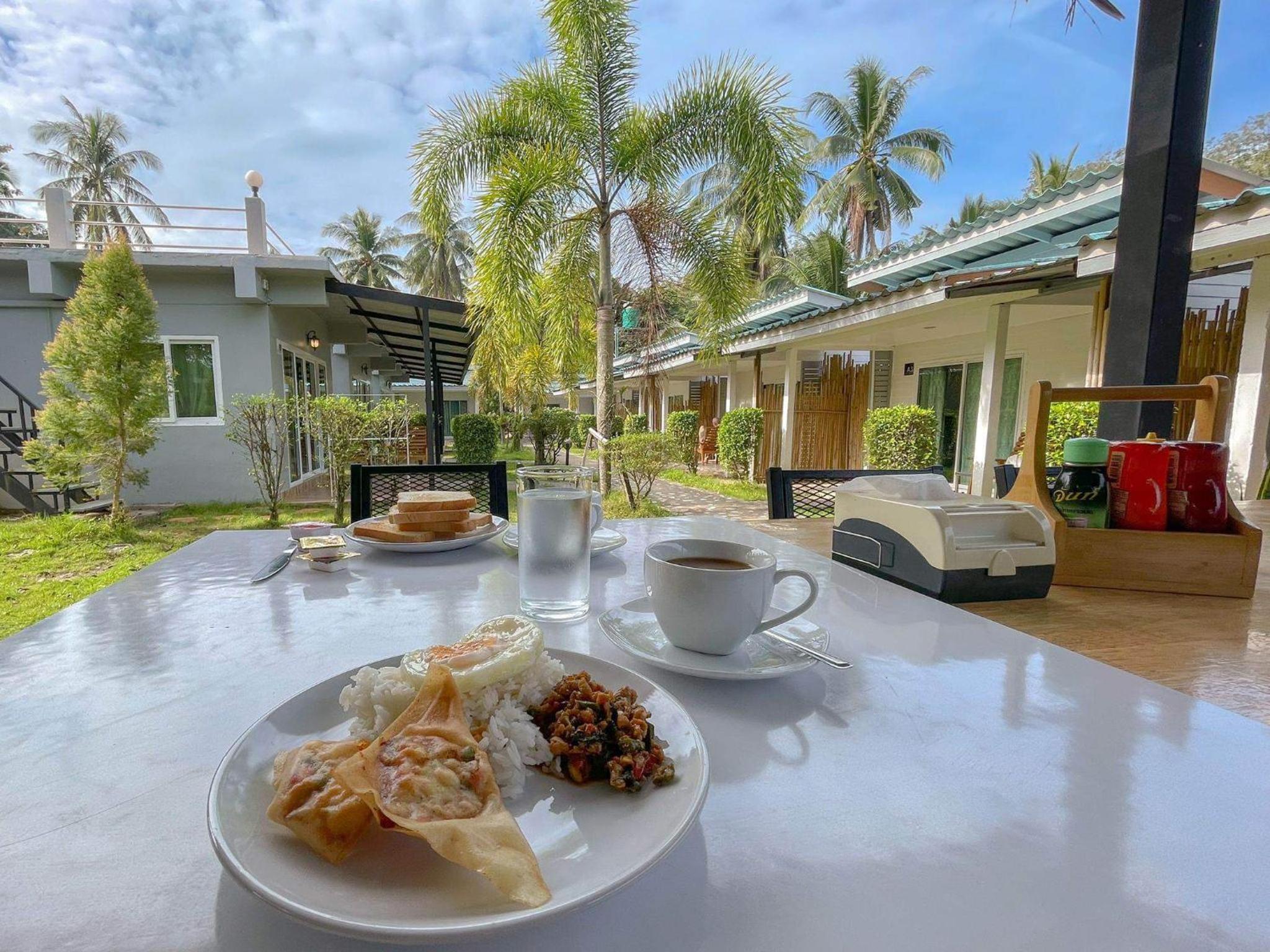 Smile Resort Koh Mook