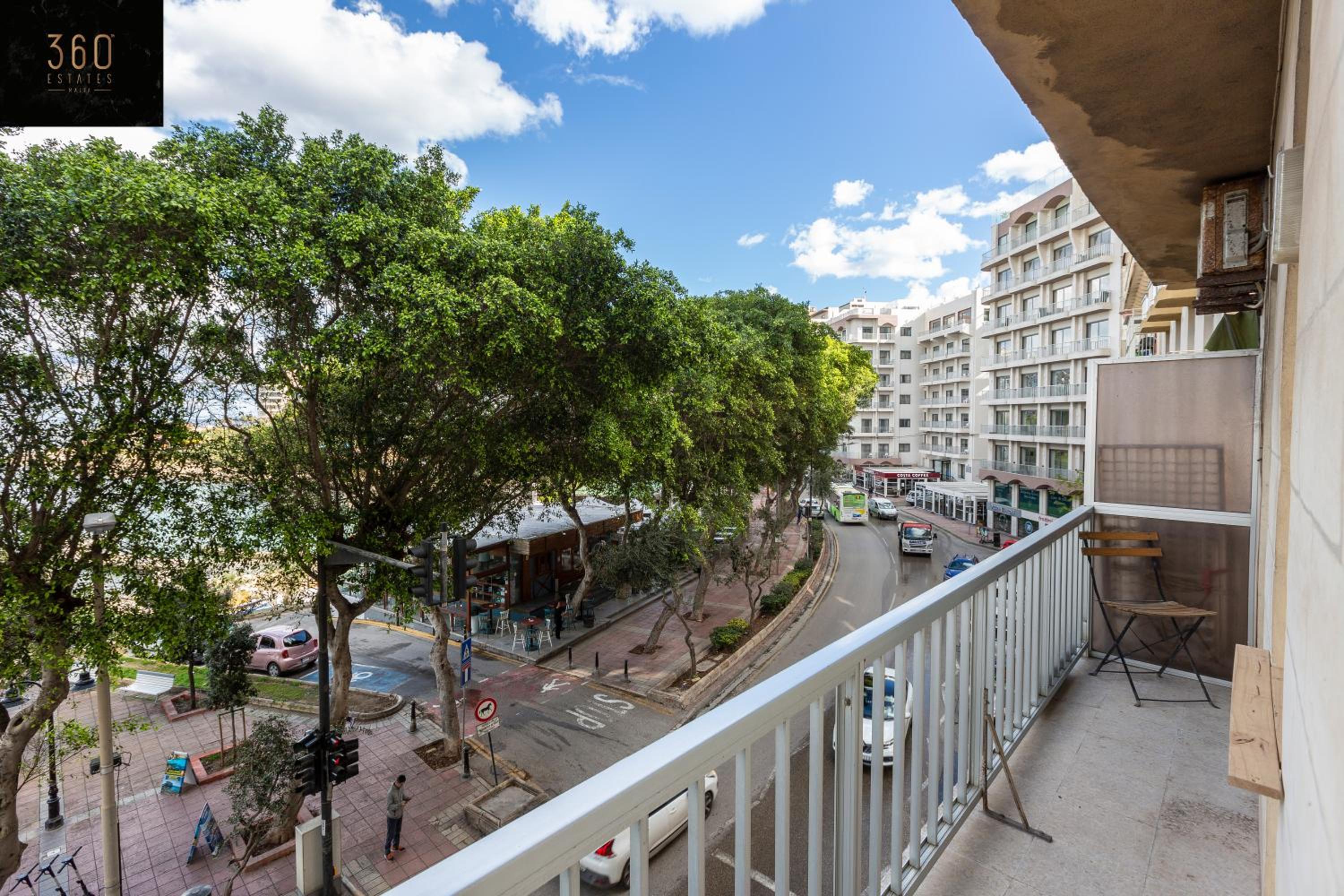 A comfy Seafront 1BR APT, in Tower Road in Sliema by 360 Estates photo 4