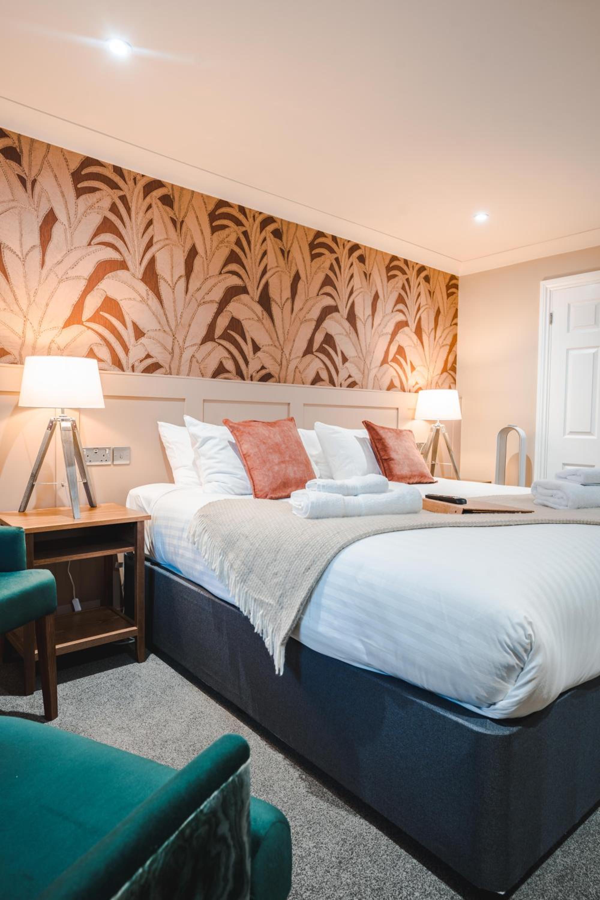 Harper's Steakhouse with Rooms, Southampton Swanwick Marina