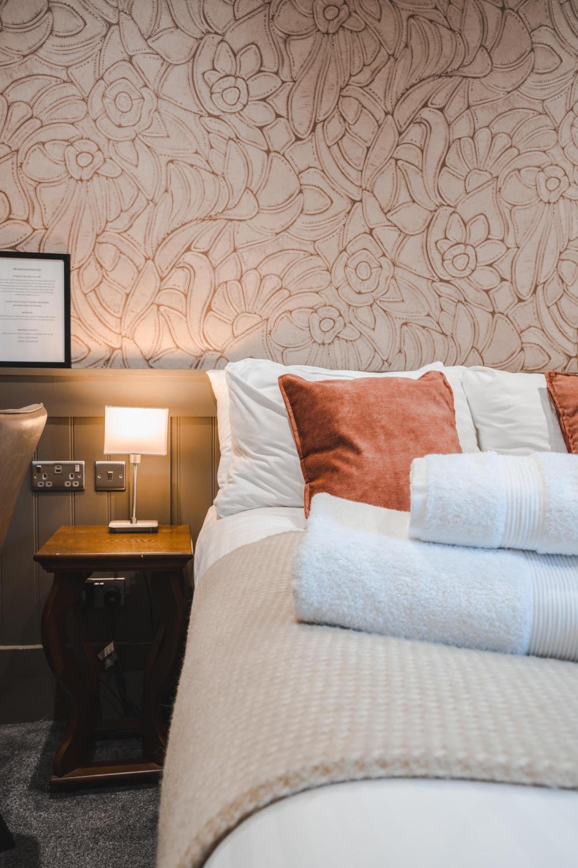 Harper's Steakhouse with Rooms, Southampton Swanwick Marina