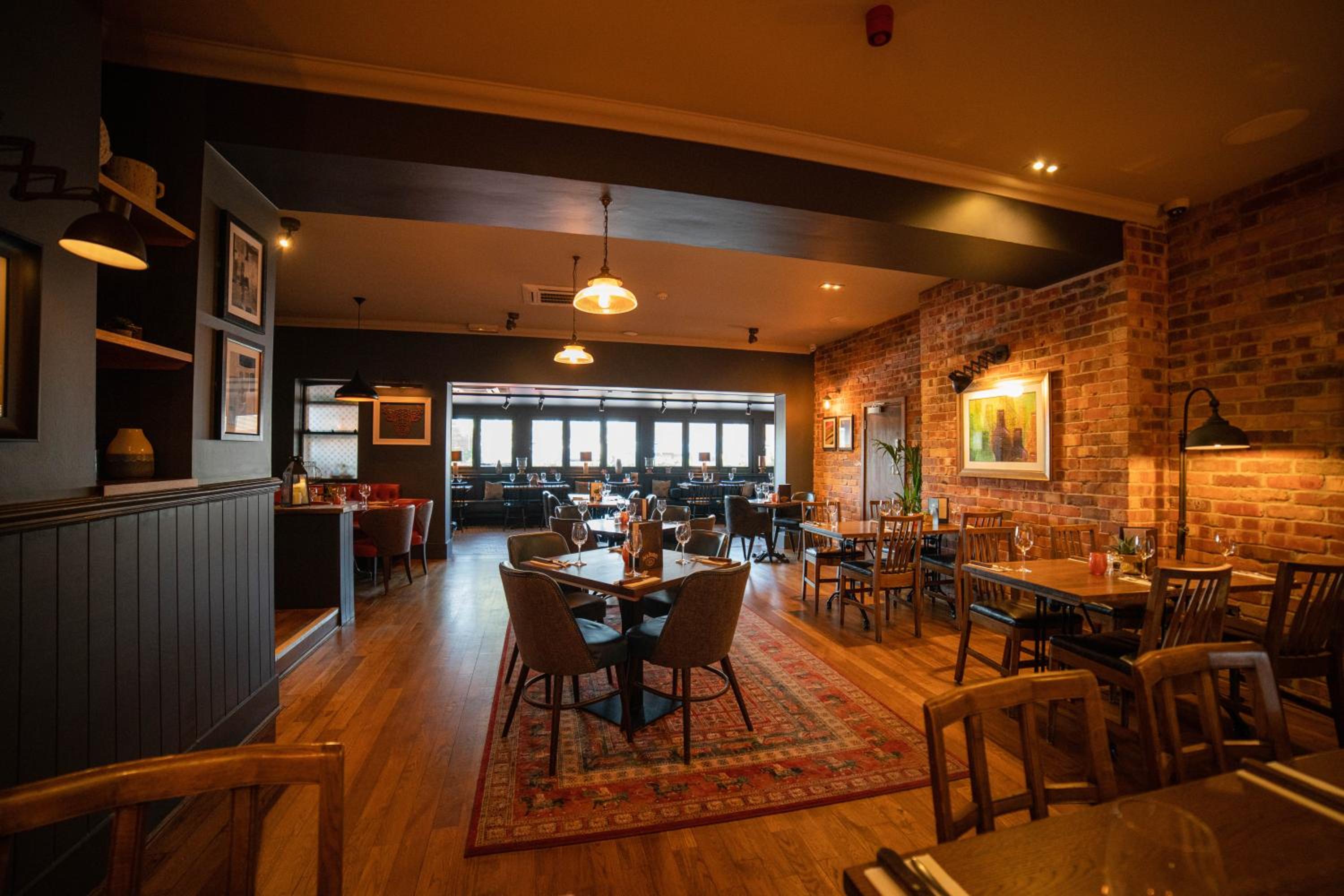 Harper's Steakhouse with Rooms, Southampton Swanwick Marina