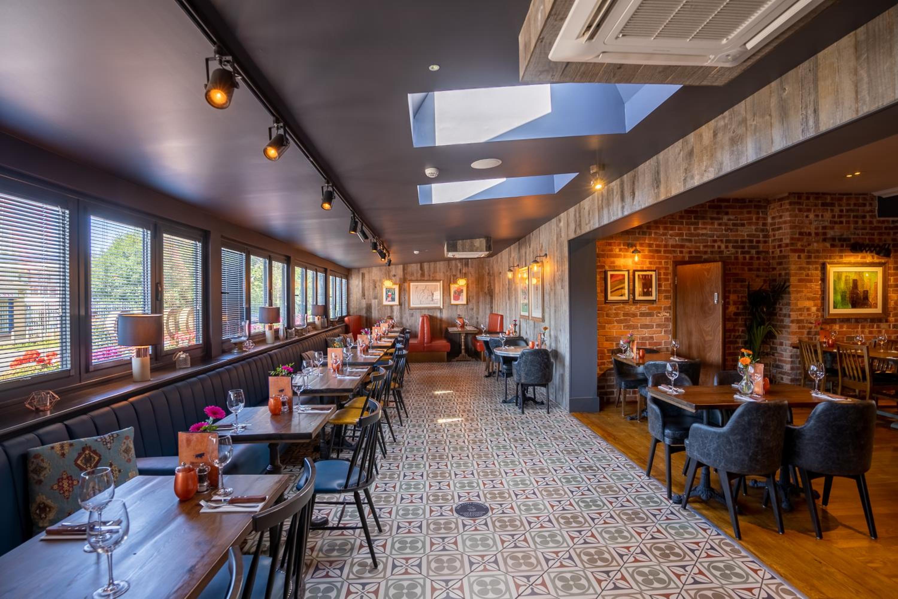 Harper's Steakhouse with Rooms, Southampton Swanwick Marina