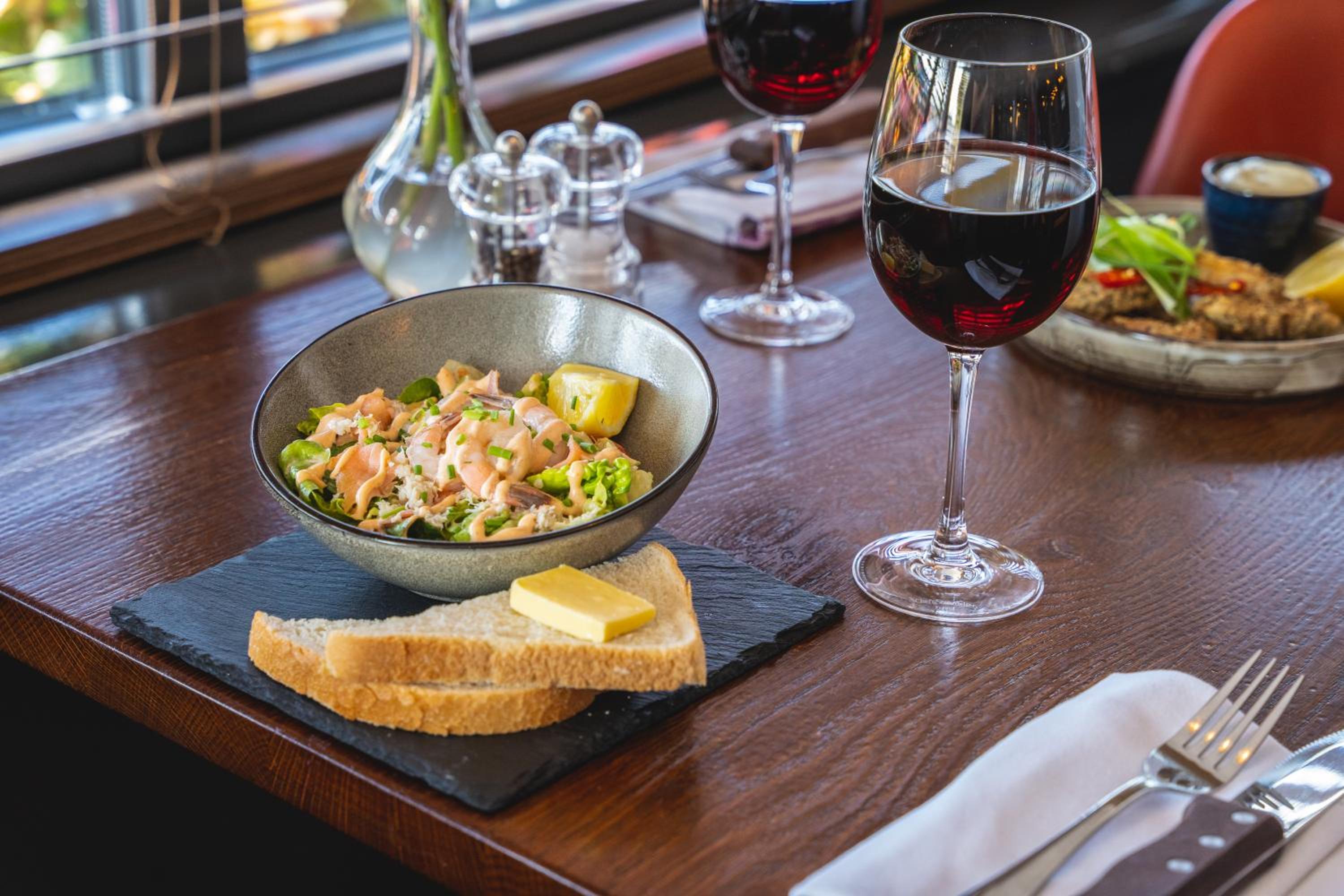 Harper's Steakhouse with Rooms, Southampton Swanwick Marina