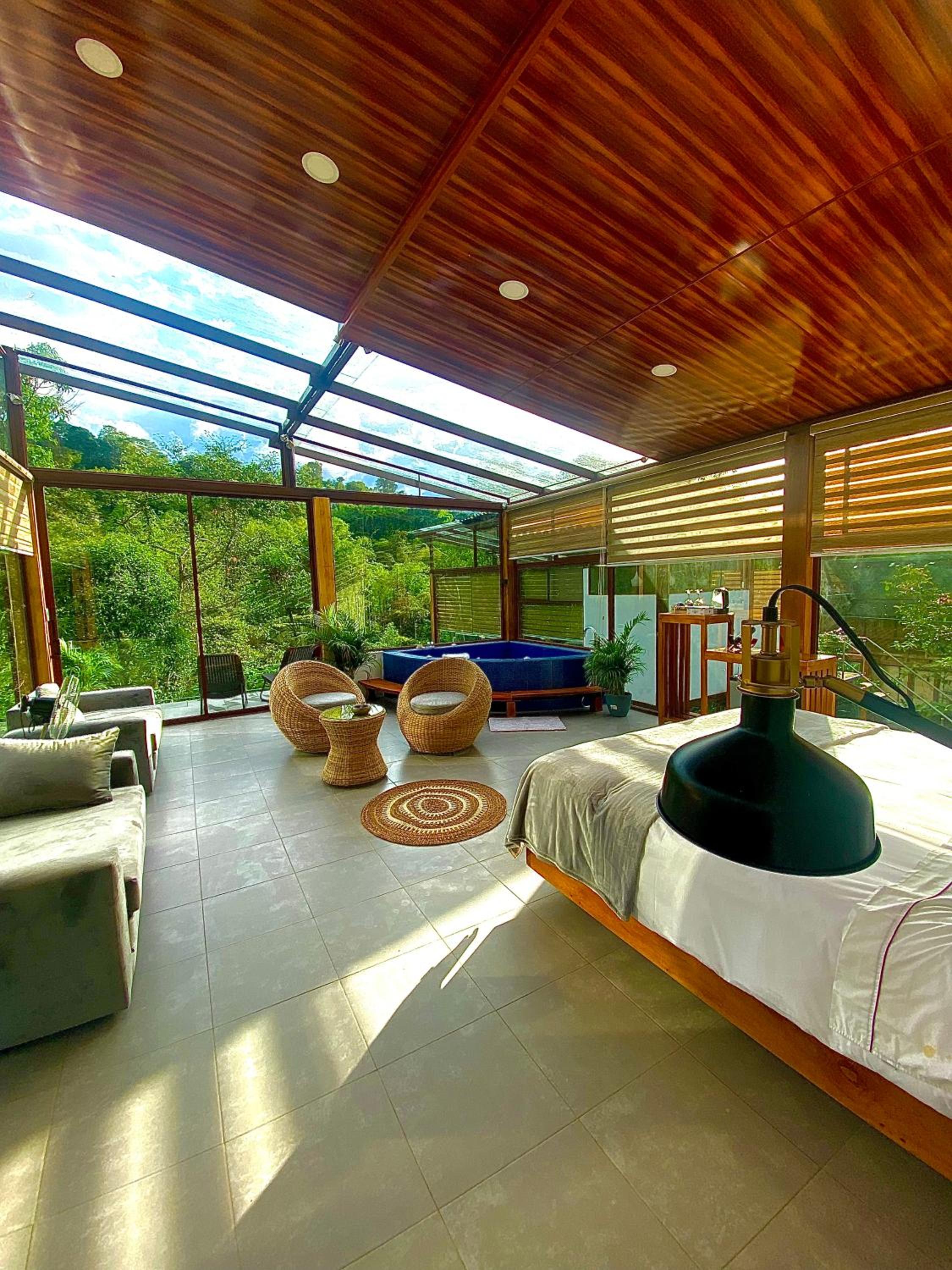 Coffee Lodge Cristal Glamping & Spa