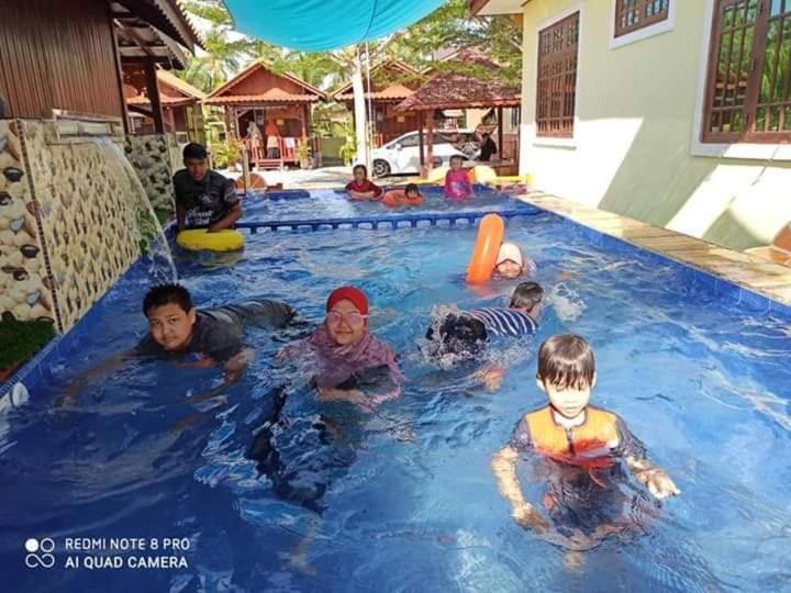 Sobey Laris Homestay VILLA PCB photo 4