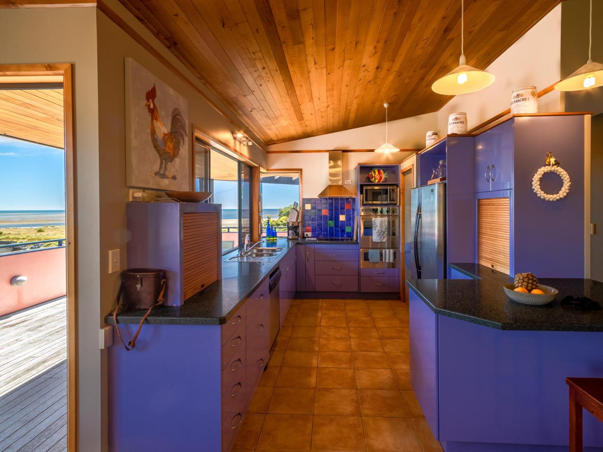 Aorere House - Collingwood Holiday Home