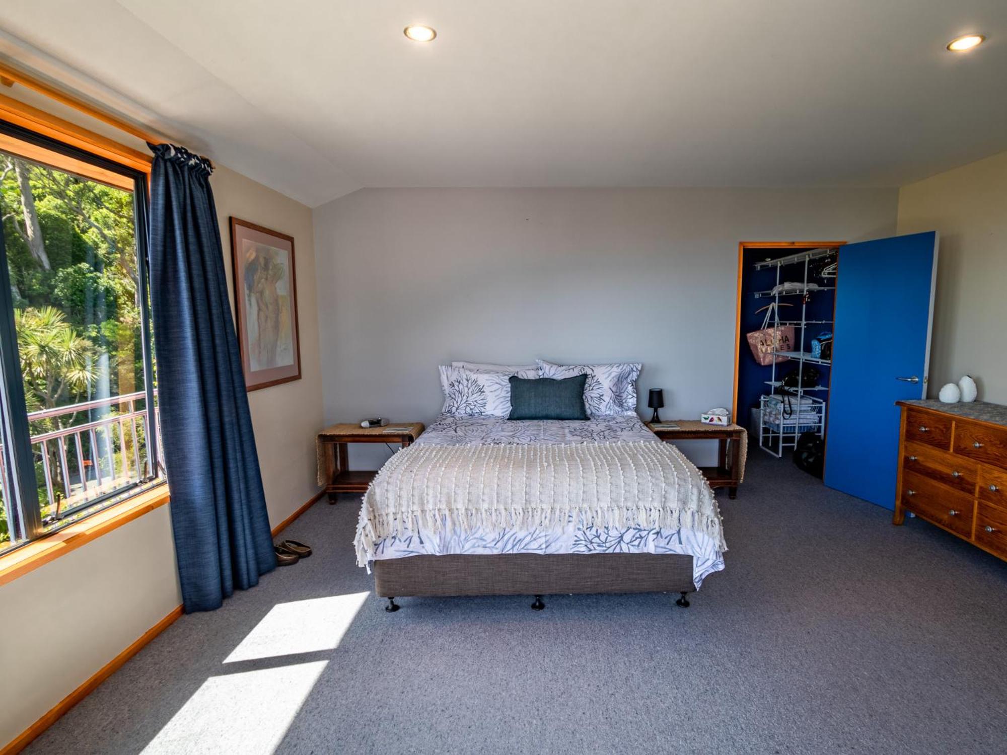 Aorere House - Collingwood Holiday Home