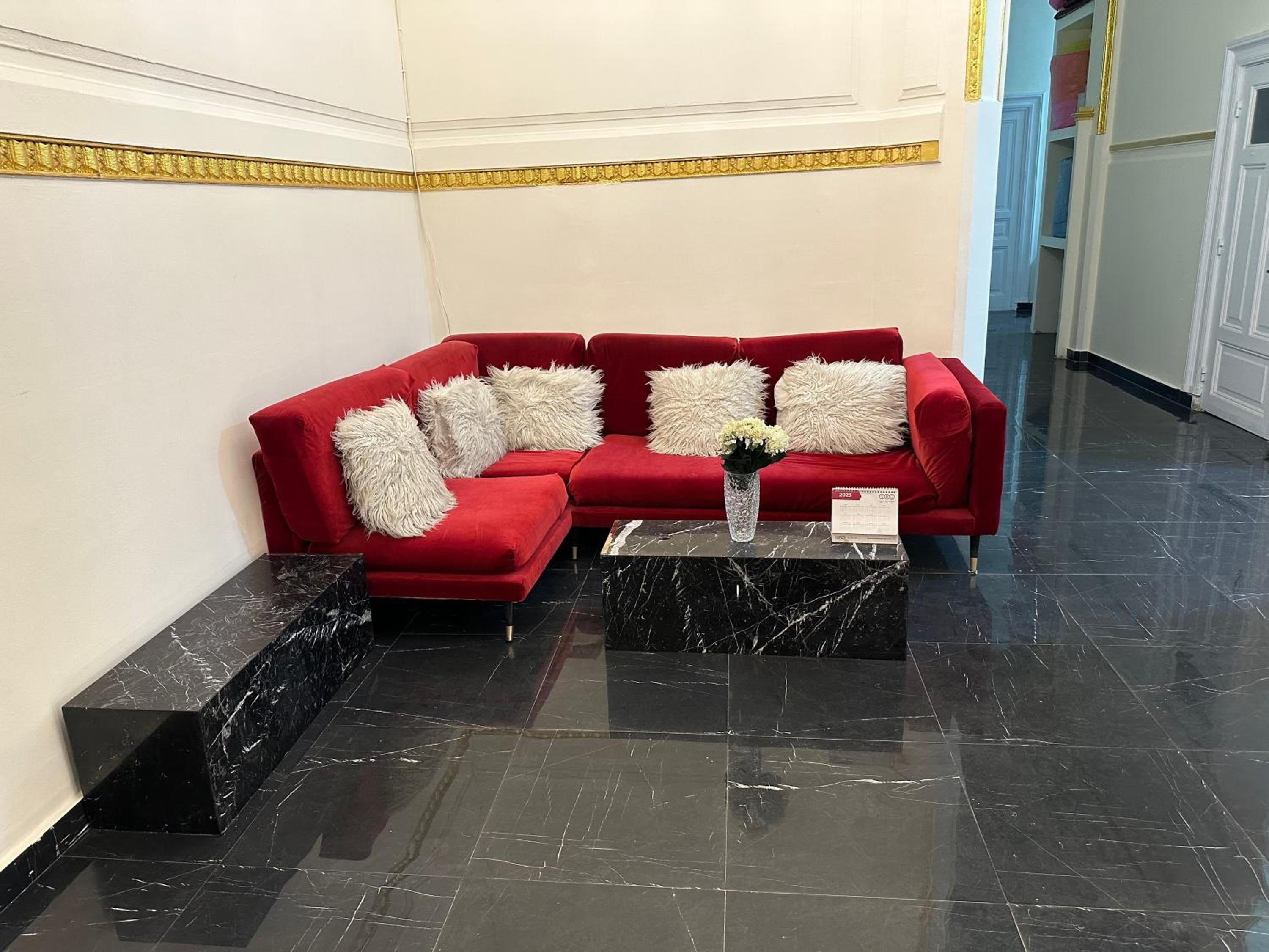 lounge