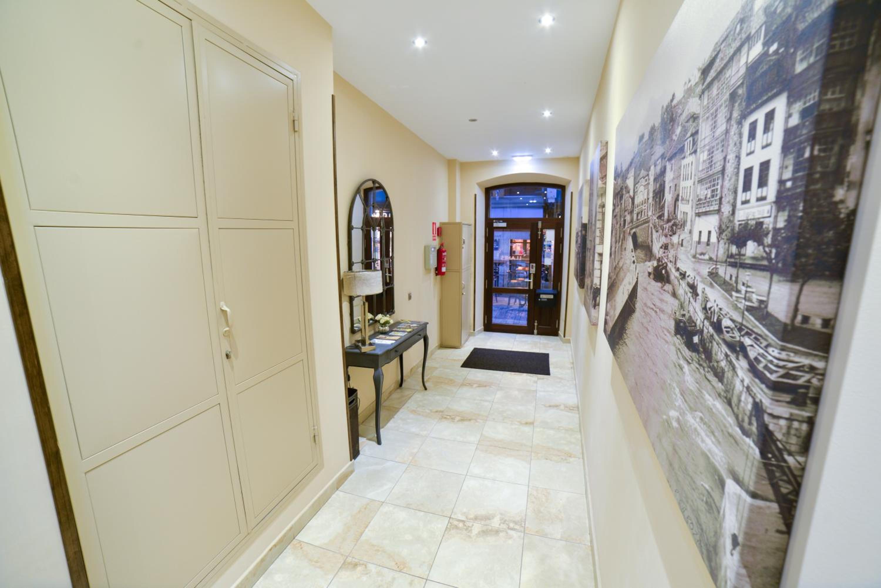 Apartamentos Turísticos Llanes