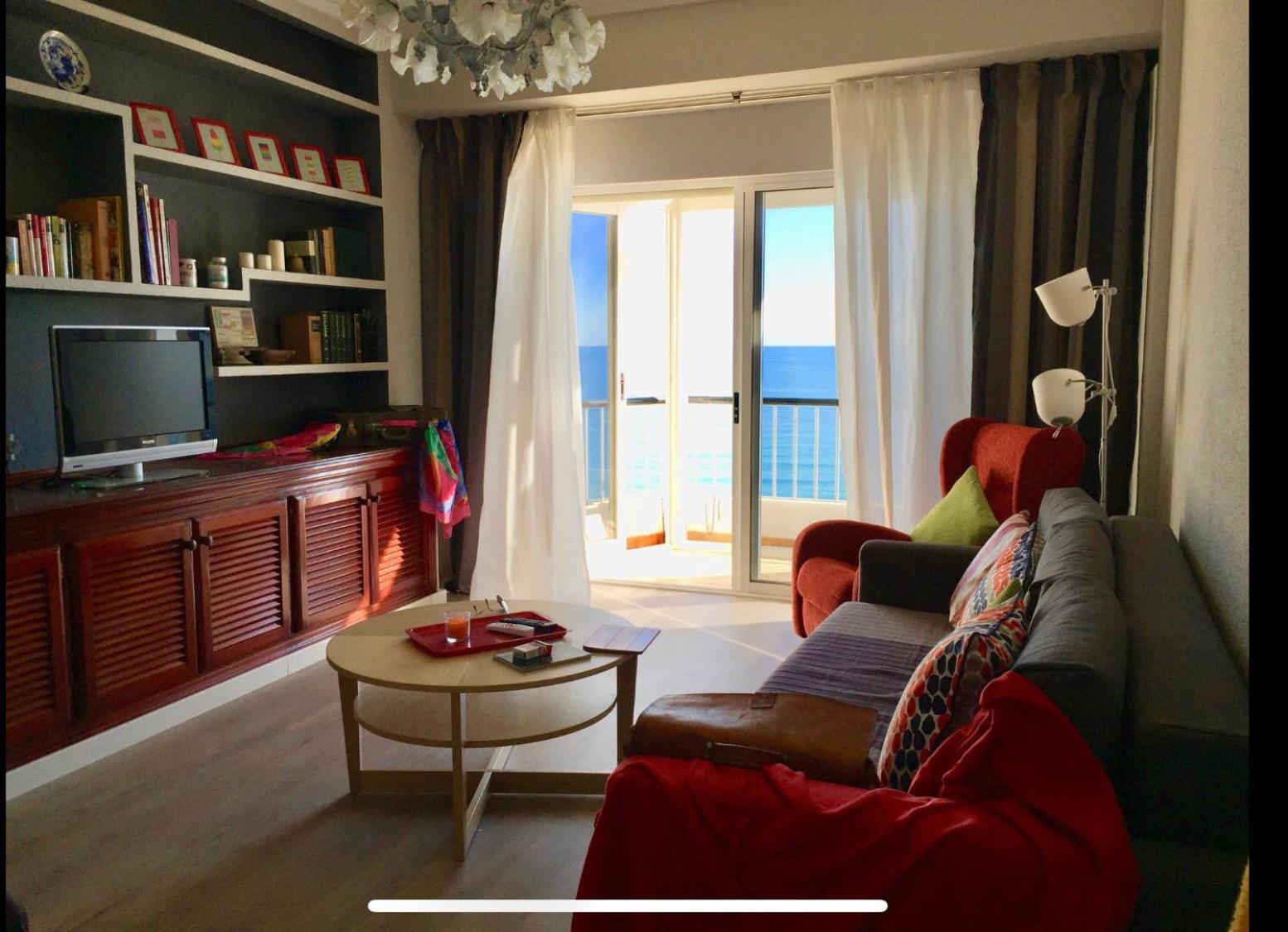 Apartment with Terrace and Sea View