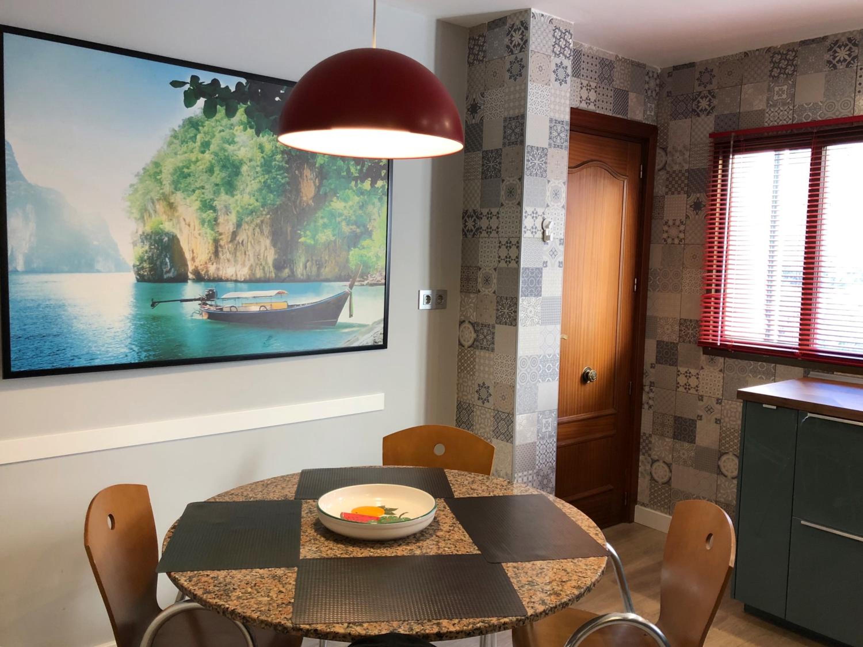 Apartment with Terrace and Sea View