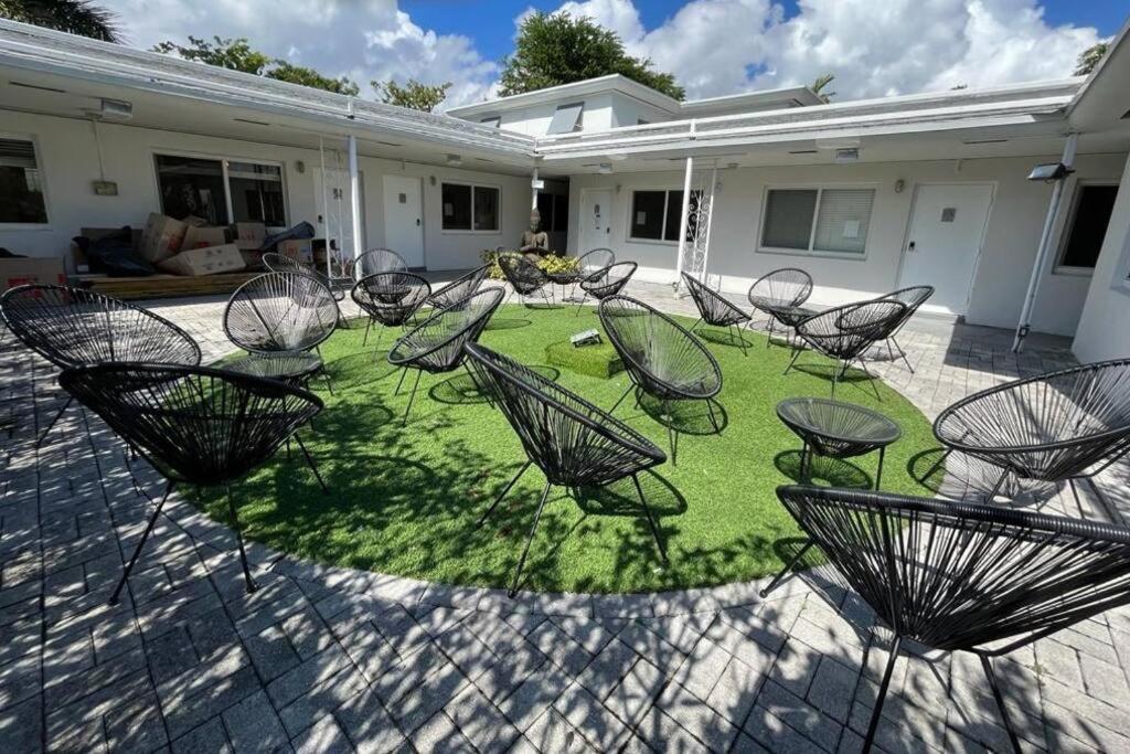 Wonderful Studio Residence 15 min from the beach photo 4