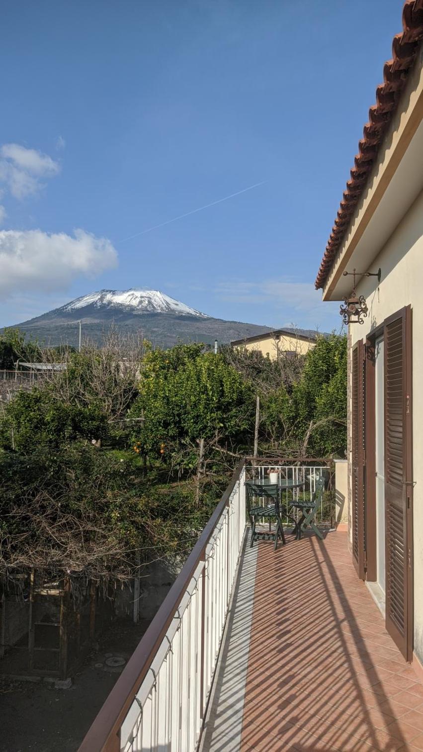 Villa Giulia al Vesuvio en Trecase — balance & terrace