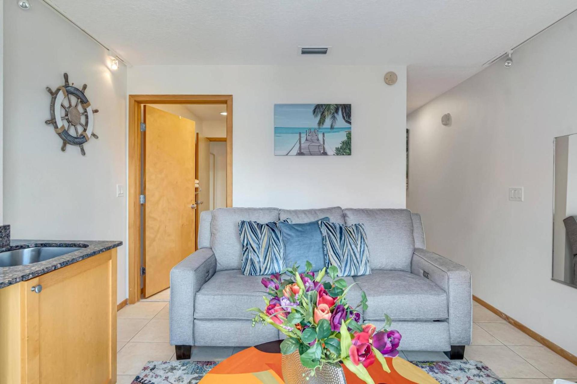 402B Cabana Condo | European Village