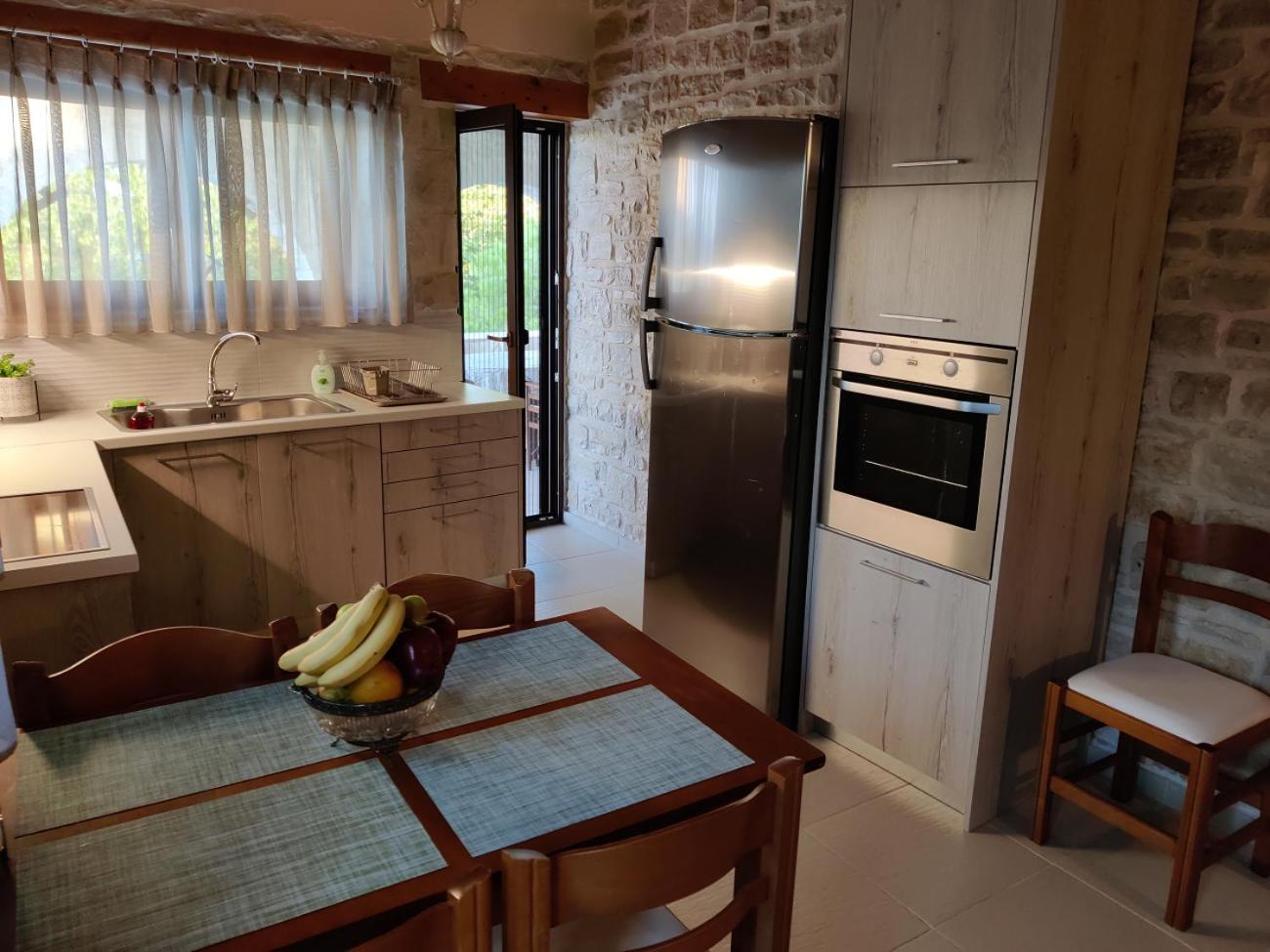 Vasiliki Villa