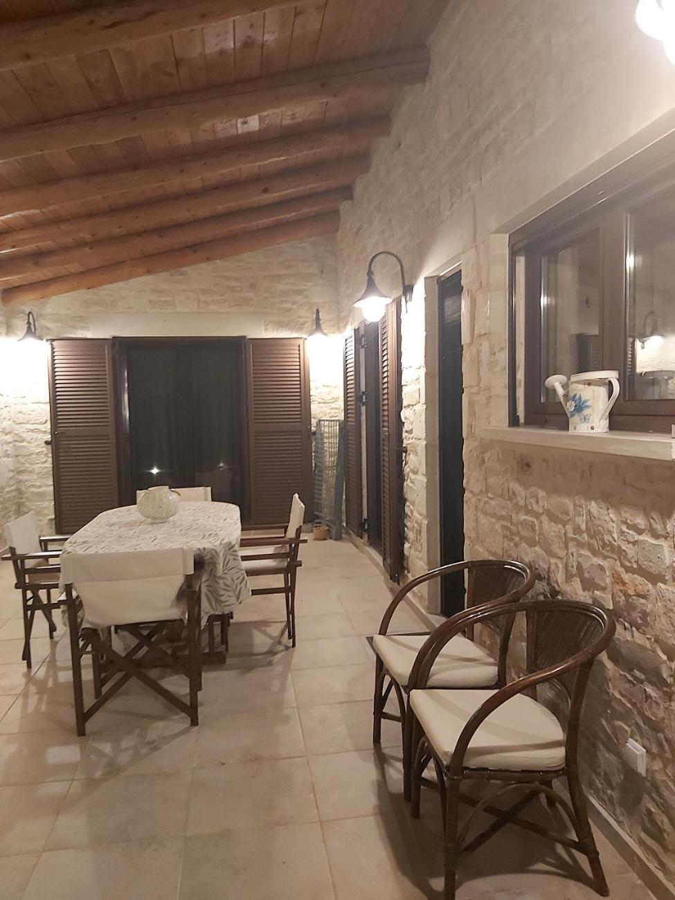 Vasiliki Villa