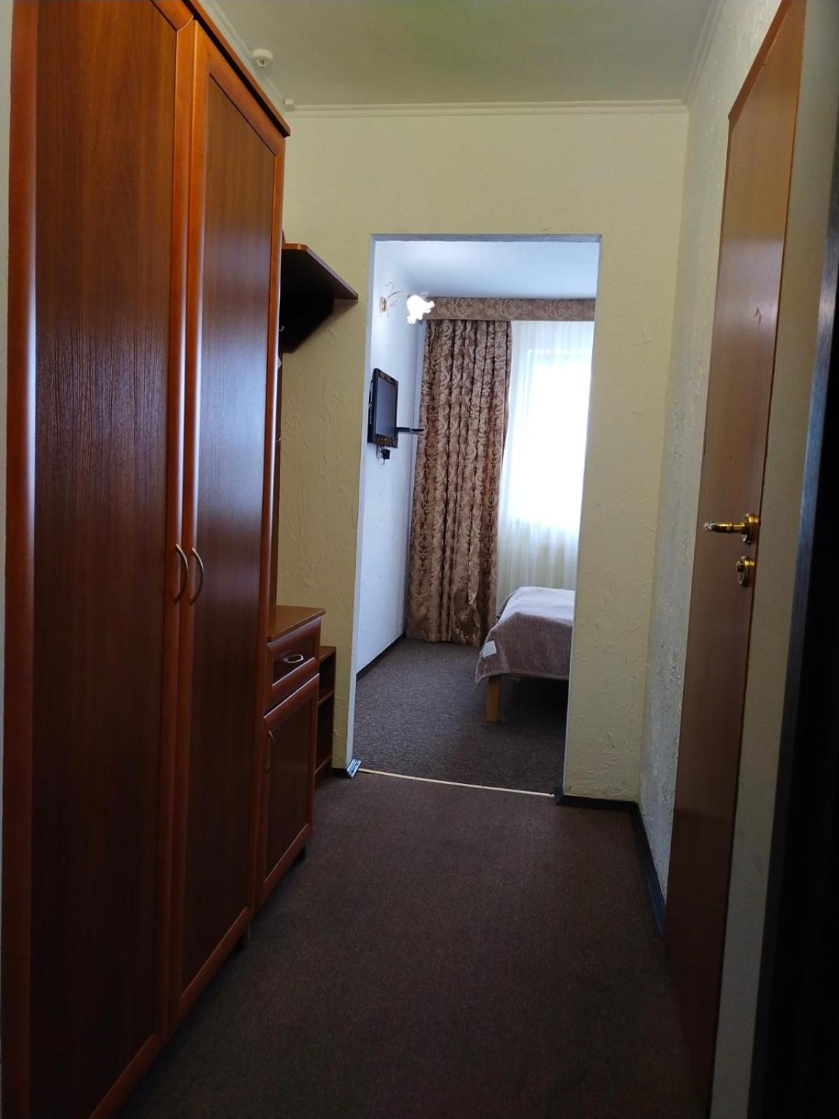 Photo 28