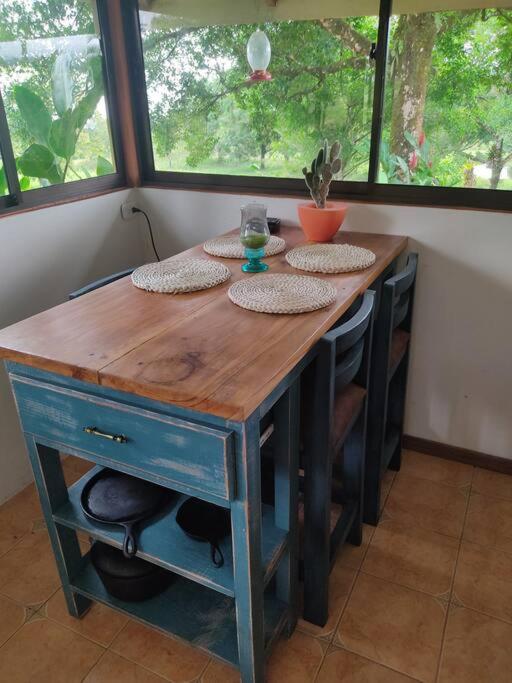 Equipped cottage in Laguna Hule