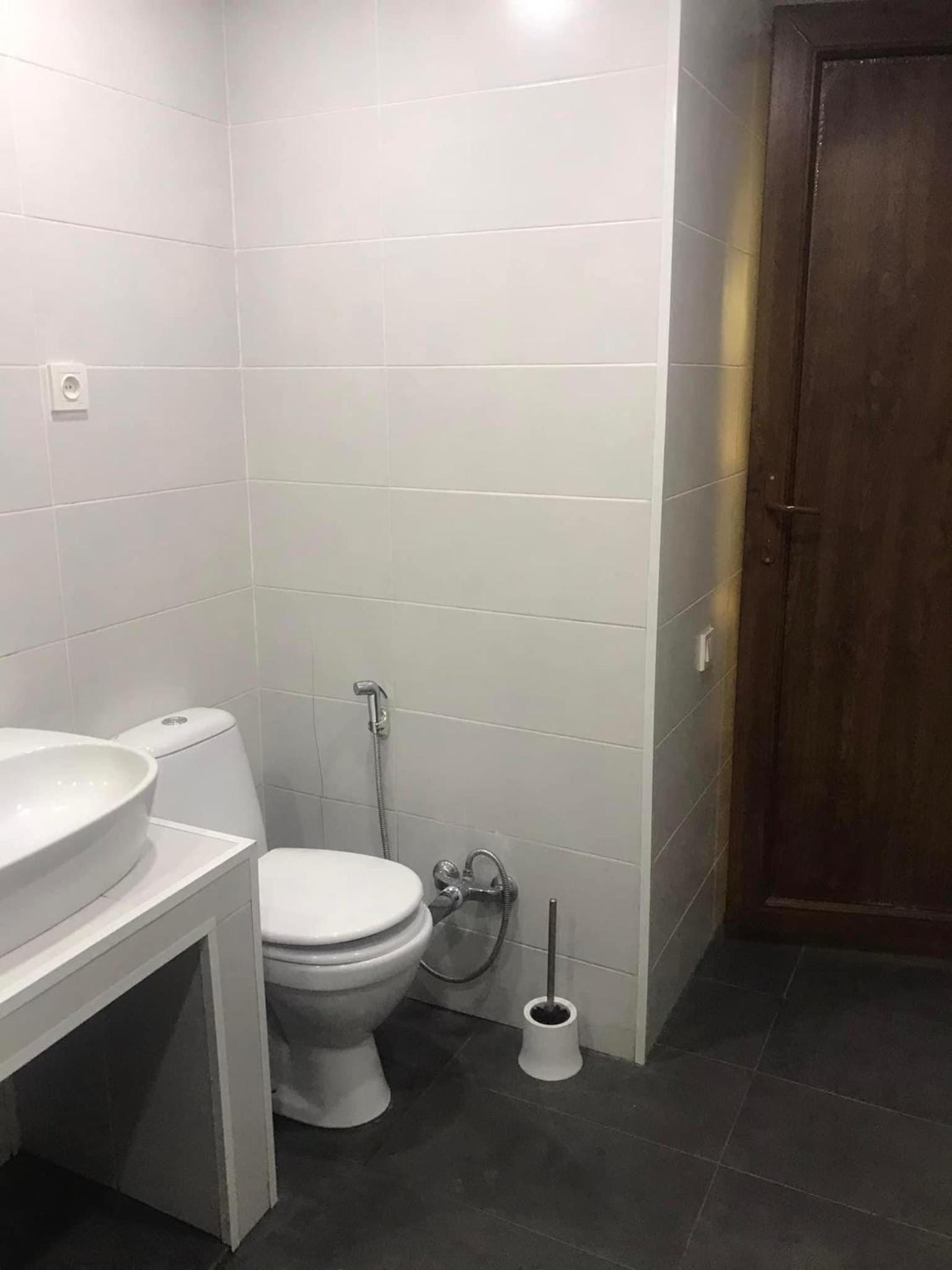 Friendly House