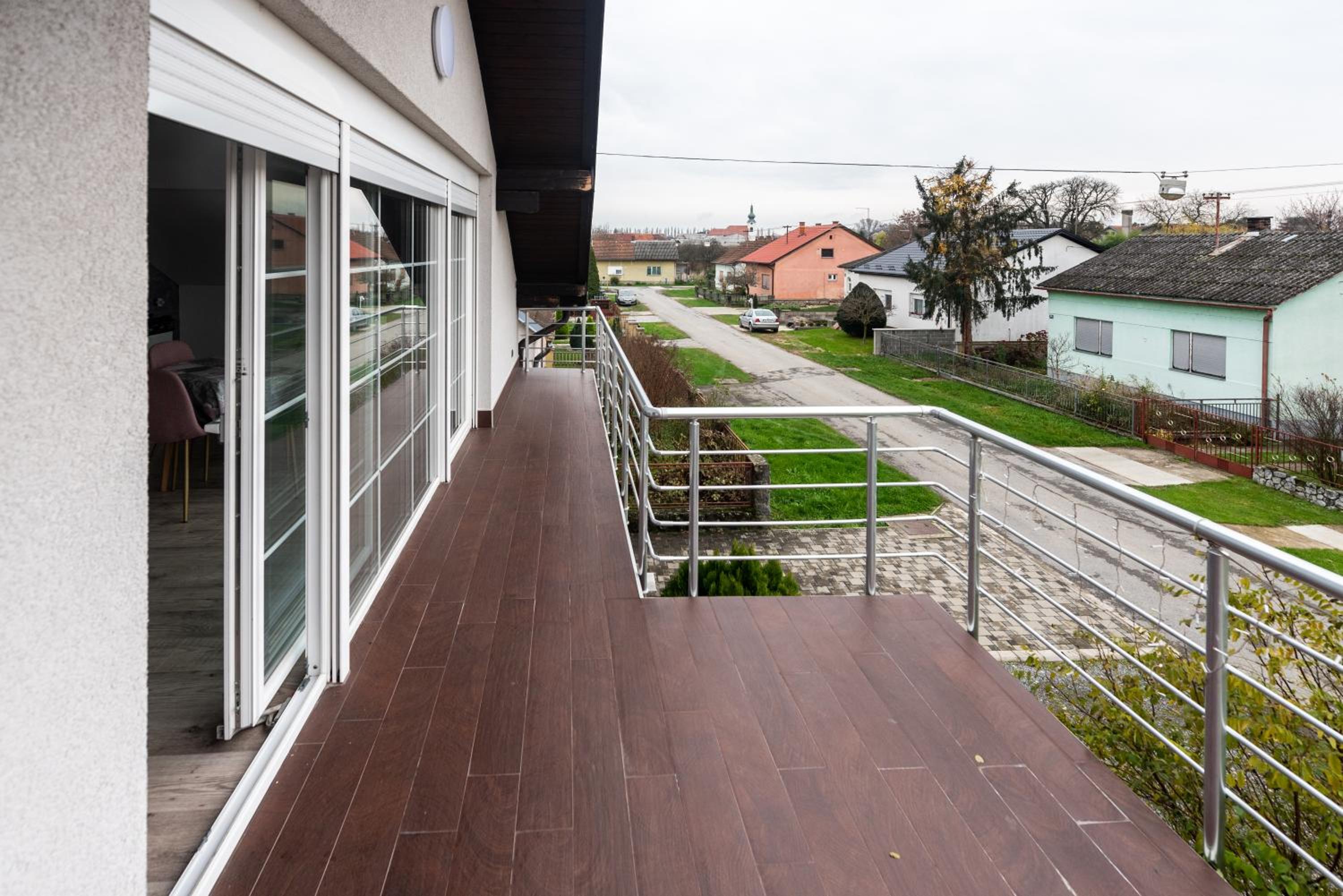 Apartmani Majetić