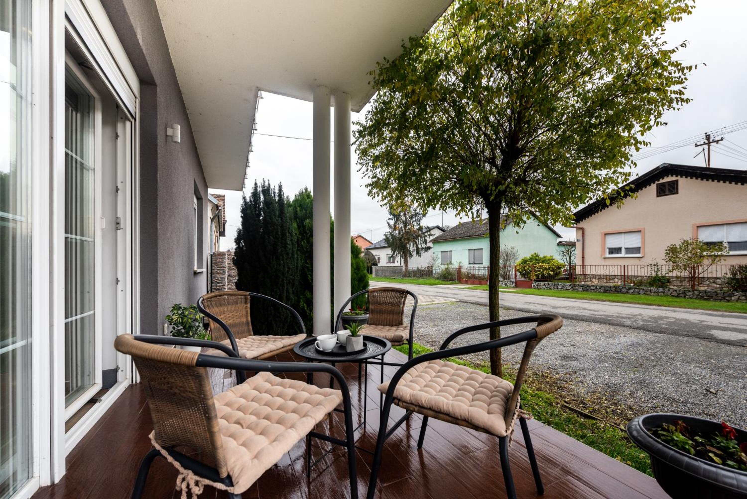 Apartmani Majetić
