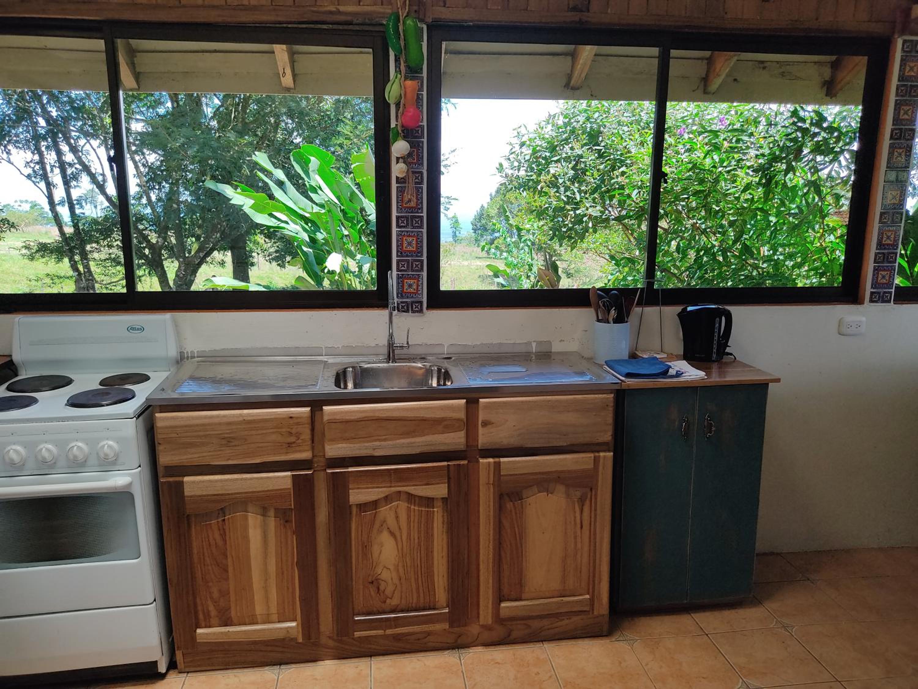 Equipped cottage in Laguna Hule