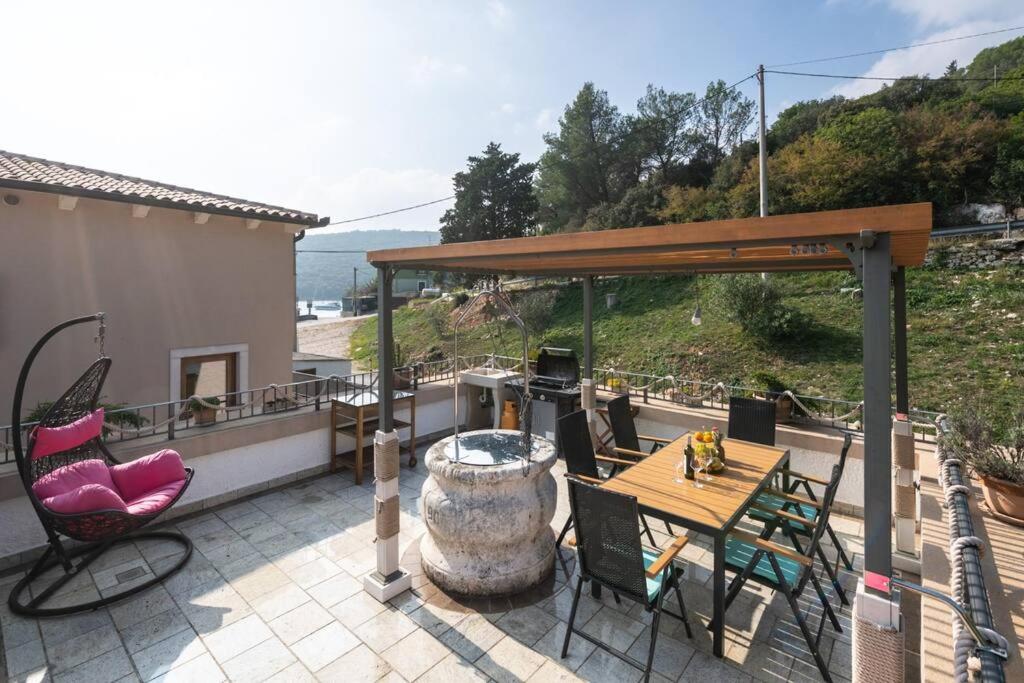 Villa Porto in Krnica,Istrien - by Istrabook view 4